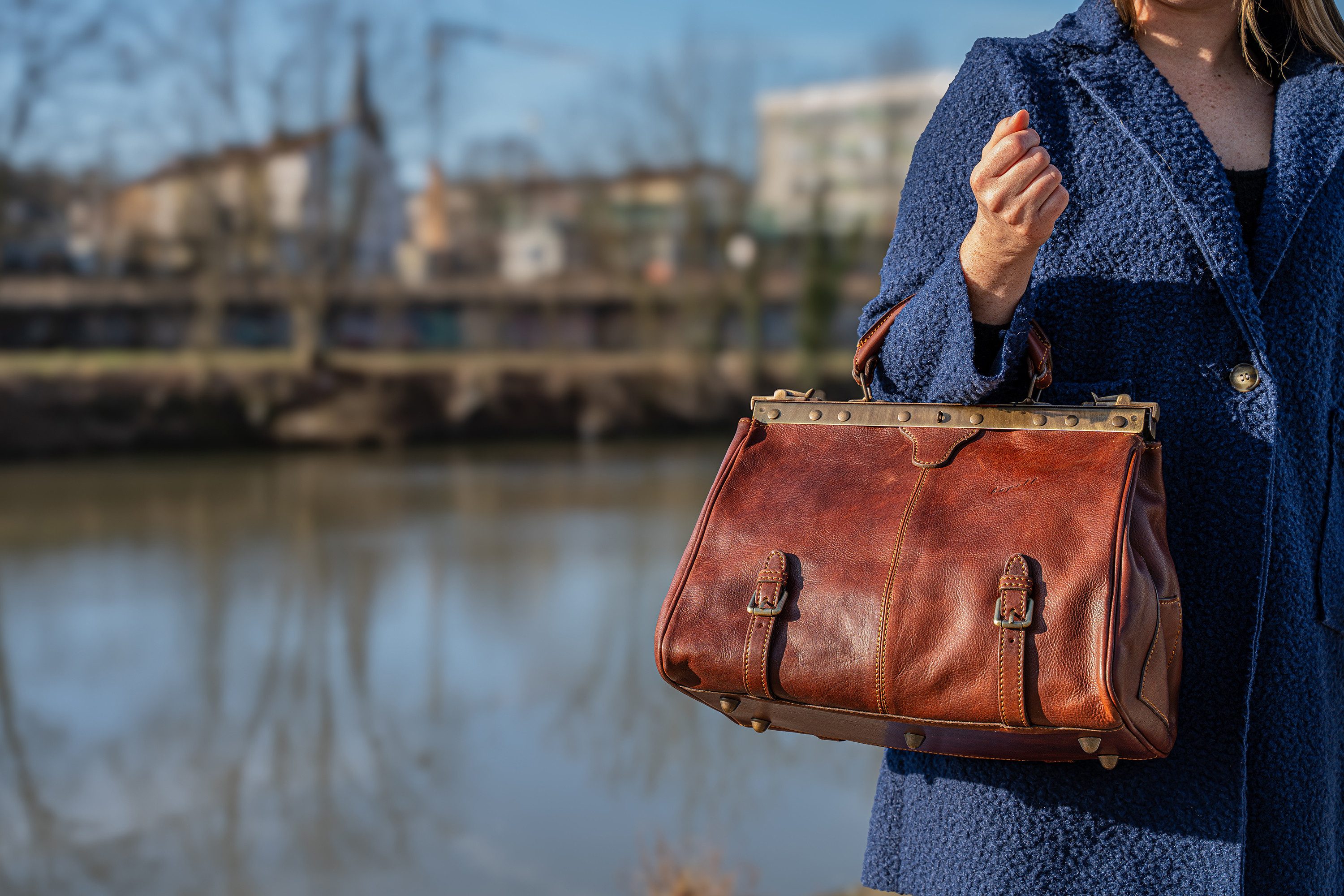 bupell Arzttasche Michele, Hebammentasche Doktortasche aus pflanzlich gegerbtem Leder
