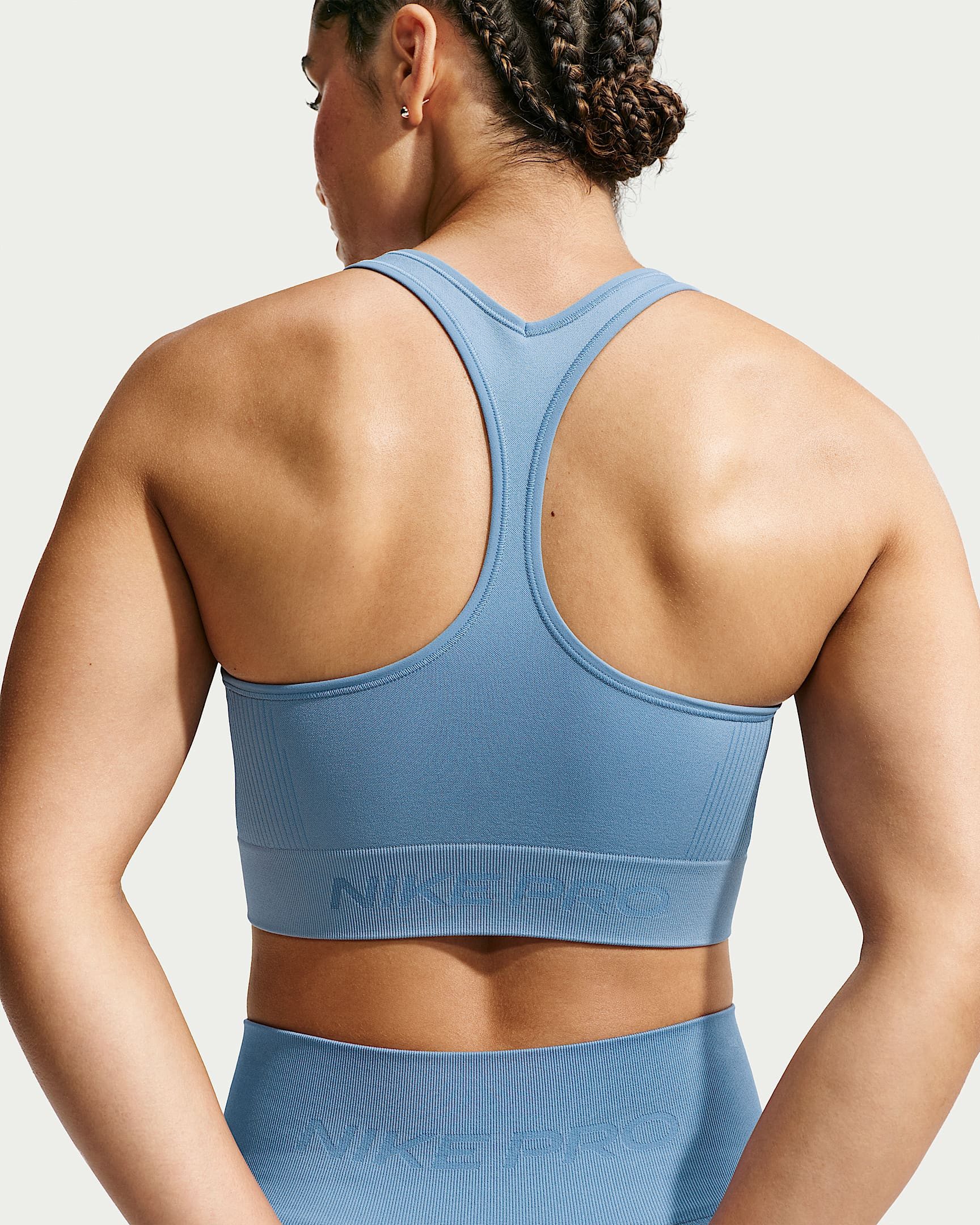 Nike Tanktop Nike Pro Seamless Women's Dri-FIT Cropped Tank Top nahtloser Look, leichtes, weiches Material, besonders dehnbares Gewebe – Bild 4 von 5
