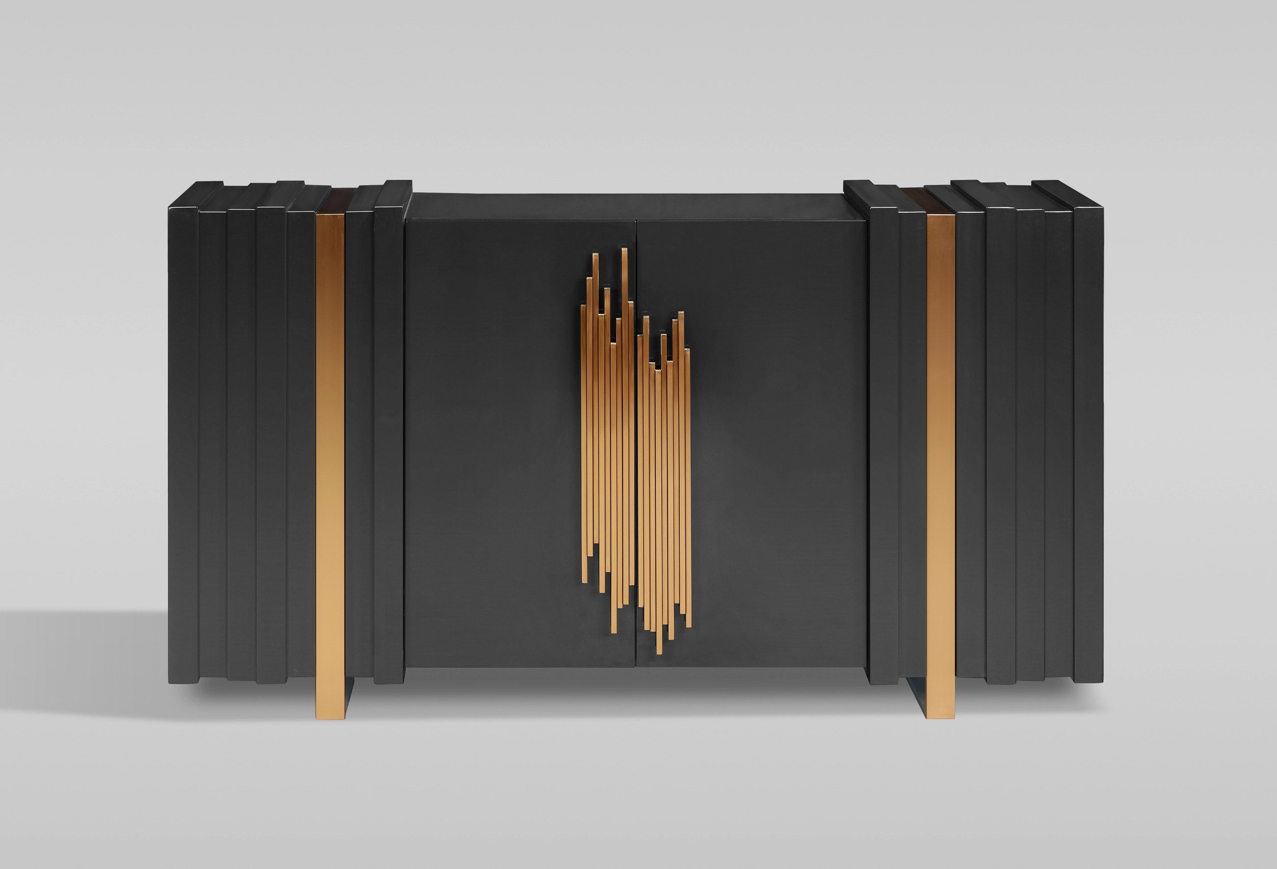 Livin Hill Kommode Stilig, Schwarzes Eichenfurnier, goldene Griffe und Beine, 3D-Finish