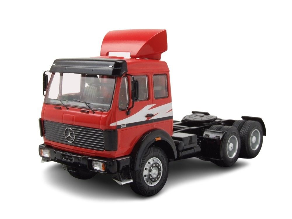 Premium ClassiXXs Modellauto Mercedes NG 2232 Zugmaschine 1980 rot, Maßstab 1:43