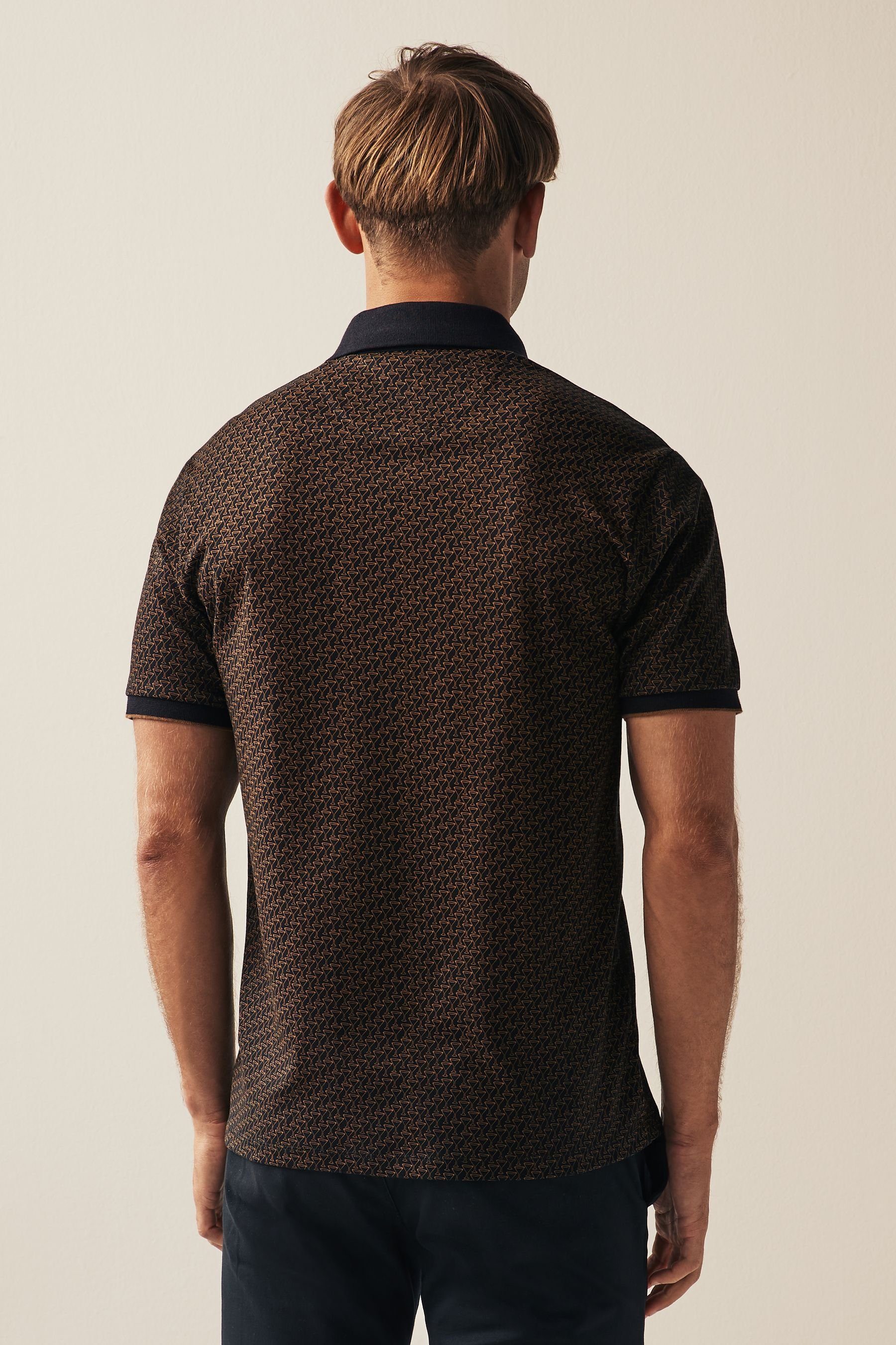 Geoprint mit Cocktail Poloshirt Next (1-tlg) Polo-Shirt Black/Gold