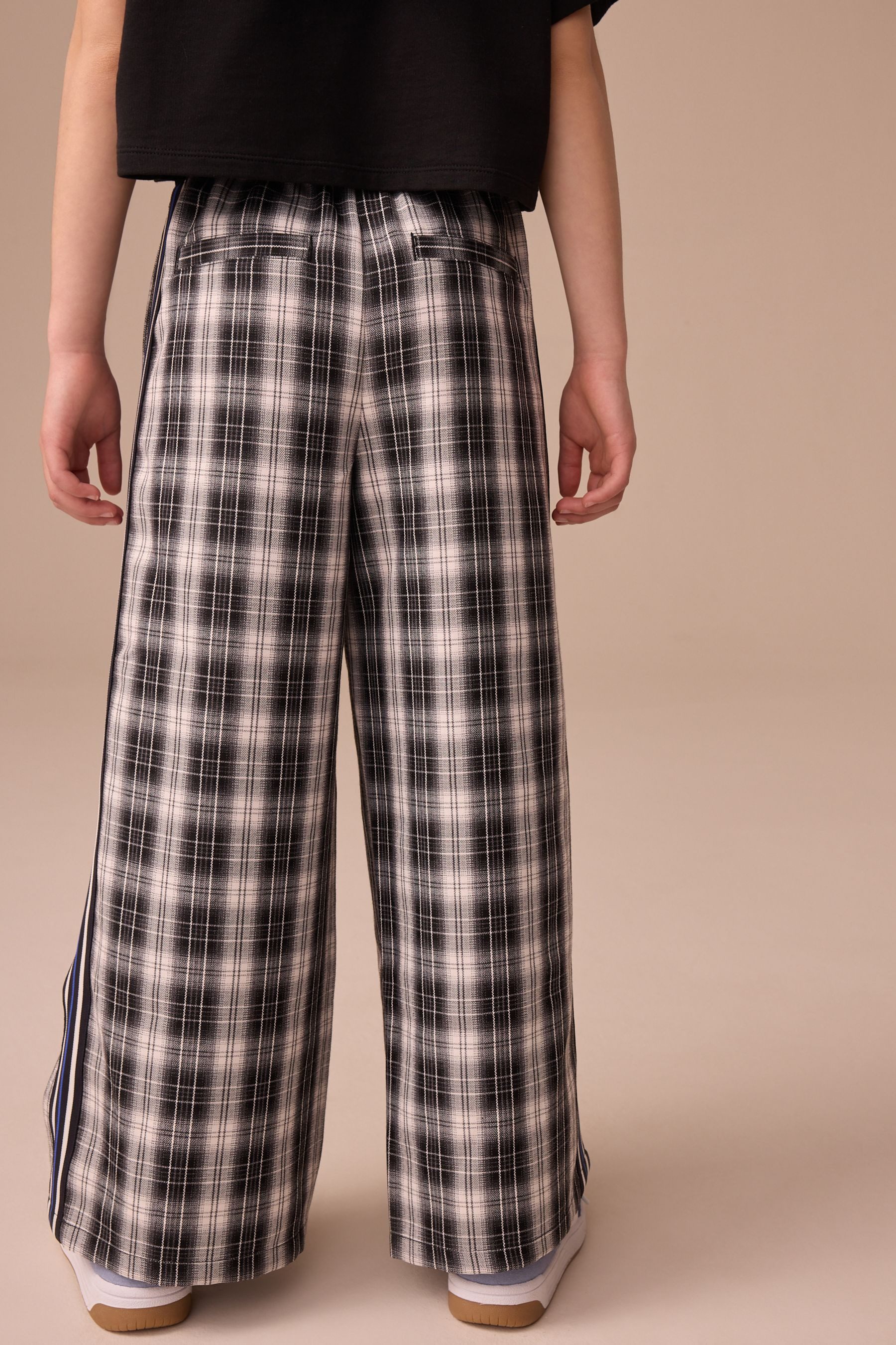 Next Palazzohose Karierte Hose mit weitem Bein (1-tlg)