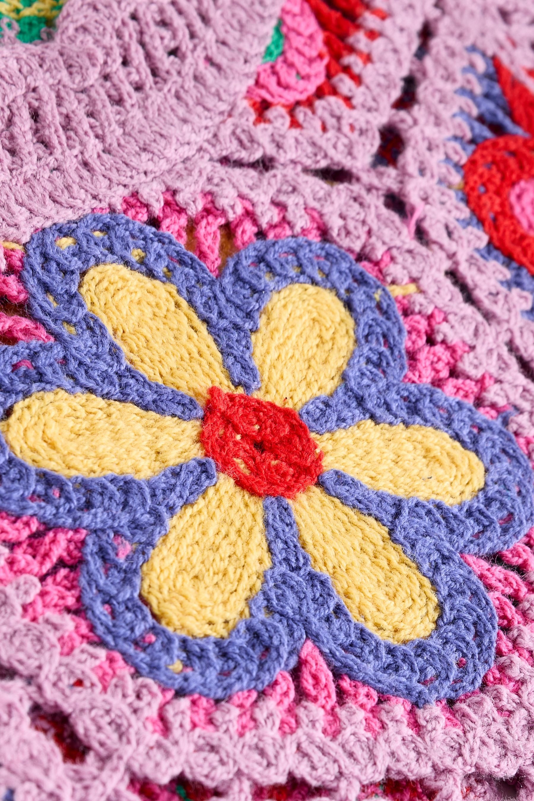 Next Trägertop Geblümtes Tanktop in Häkeloptik (1-tlg)