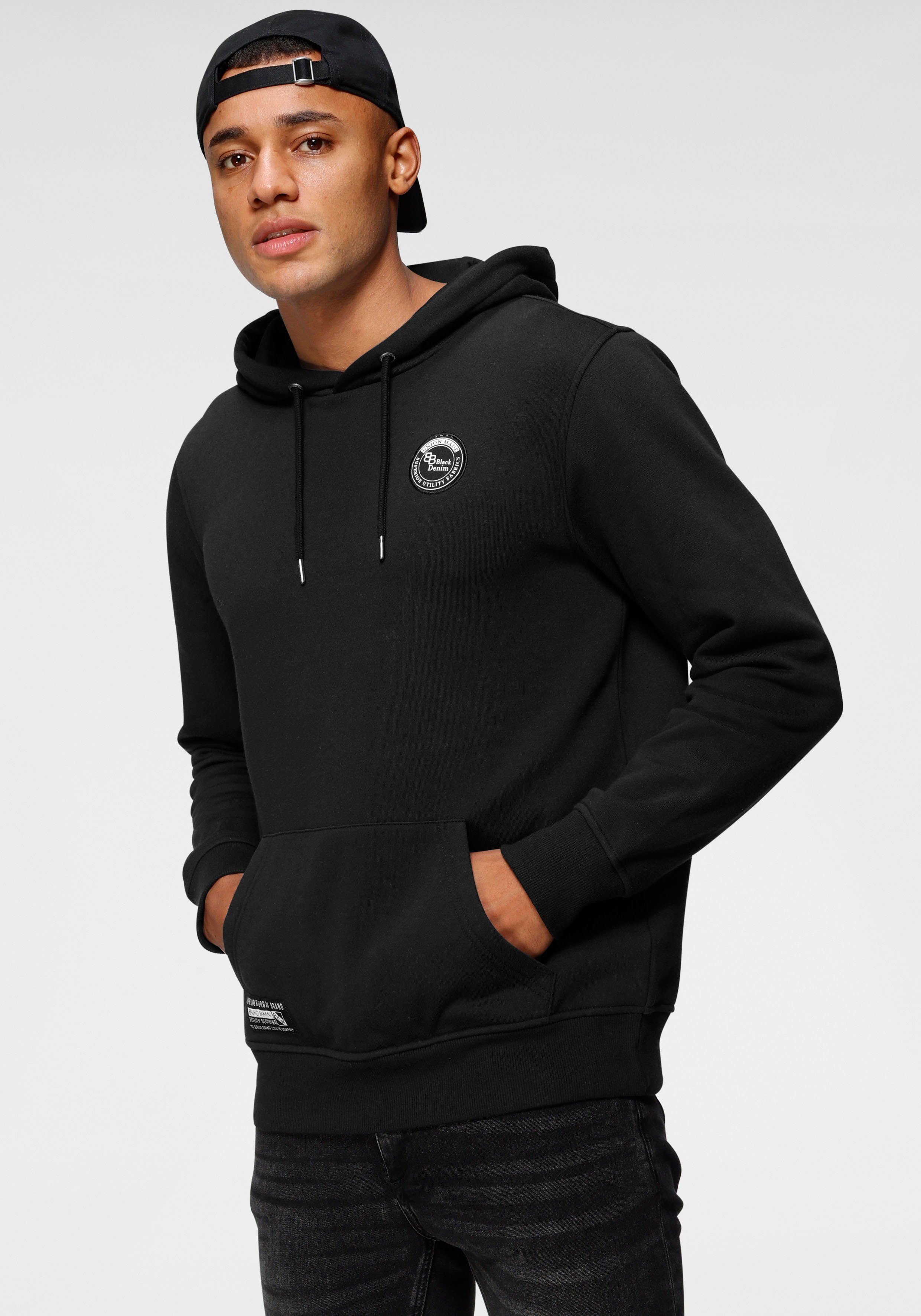 Bruno Banani Kapuzensweatshirt langärmlig, schmal geschnitten, günstig online kaufen