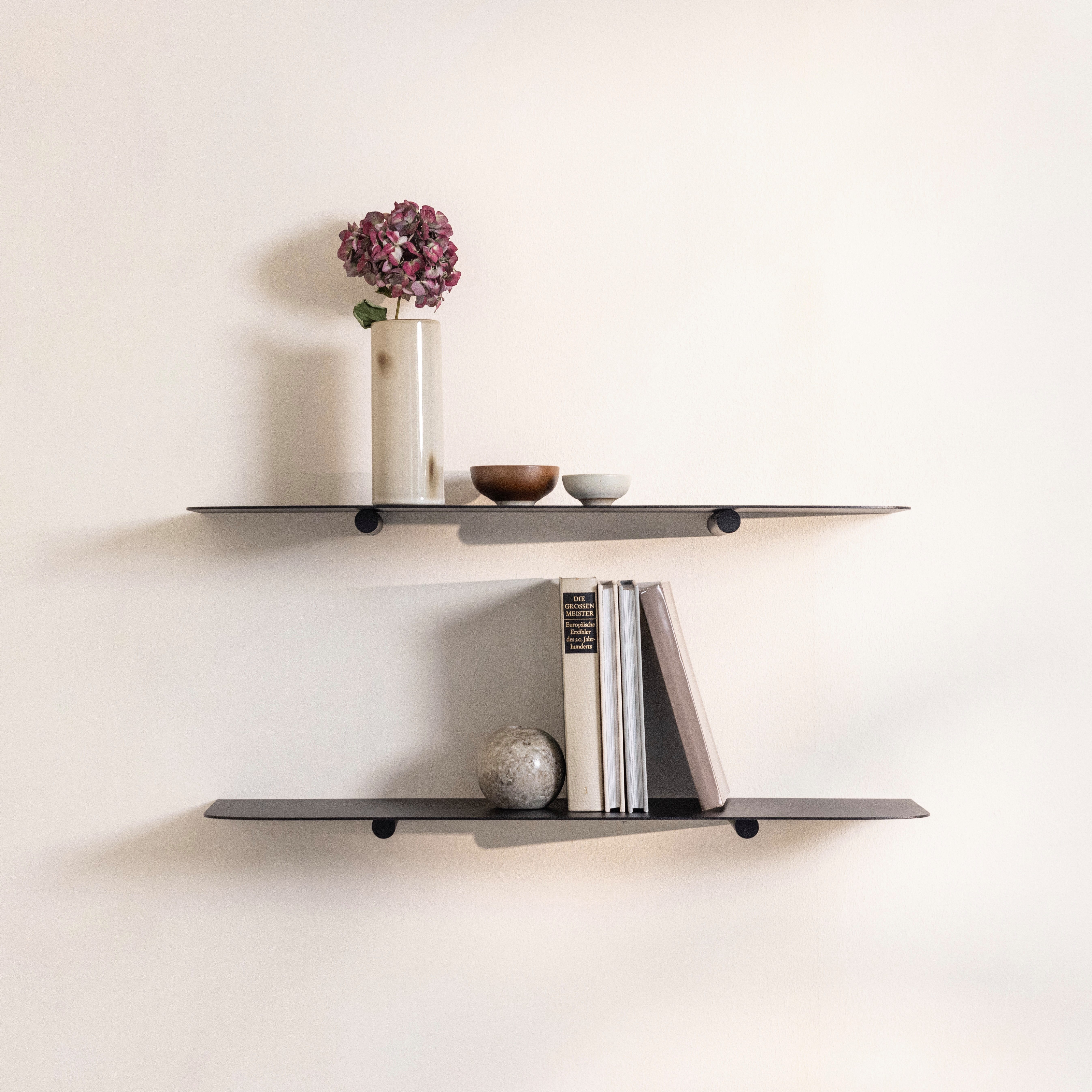 Metallbude Wandregal LENN L, schwebendes Design Regal aus Metall, minimalistisch, hochwertig