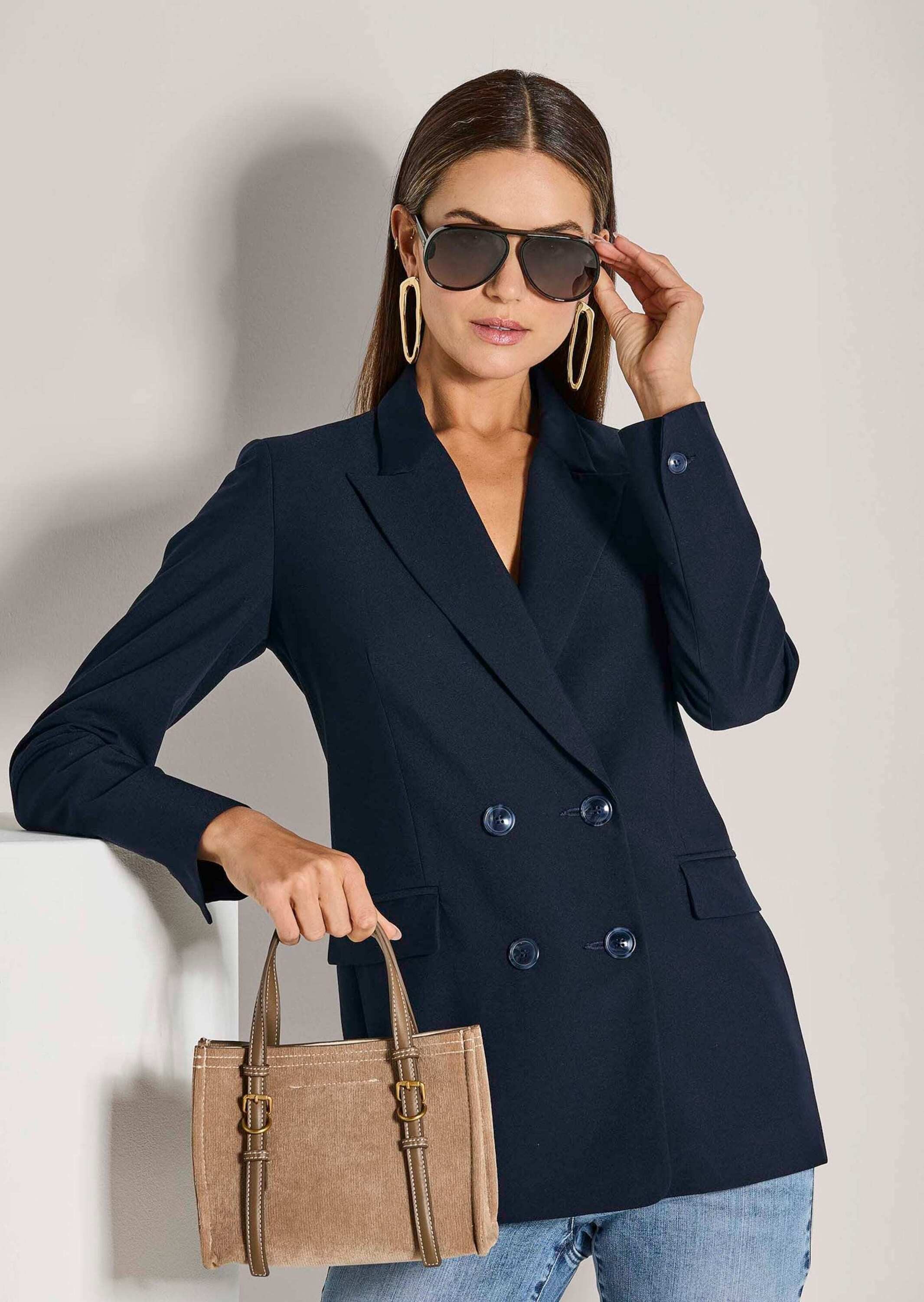 MADELEINE Kurzblazer Zweireihiger Longblazer mit Futter