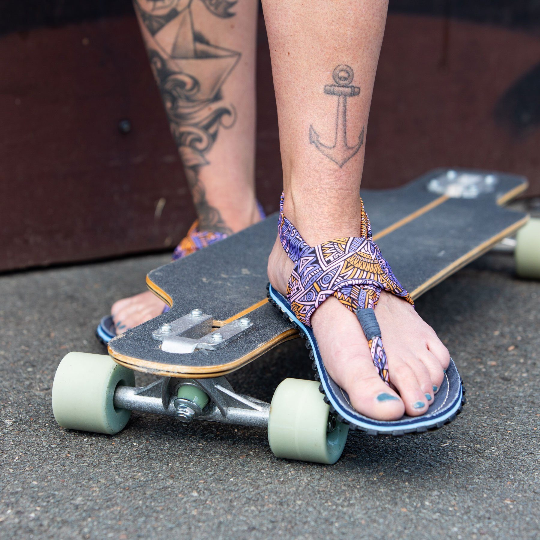 Gumbies Slingback Aztec Riemchensandalette aus recycelten Materialien »in farbenfrohen Designs«