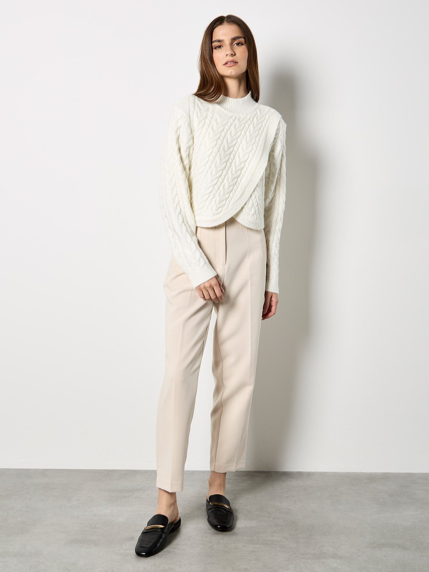 Apricot Strickpullover Strickjacke mit Wickelausschnitt und Zopfmuster