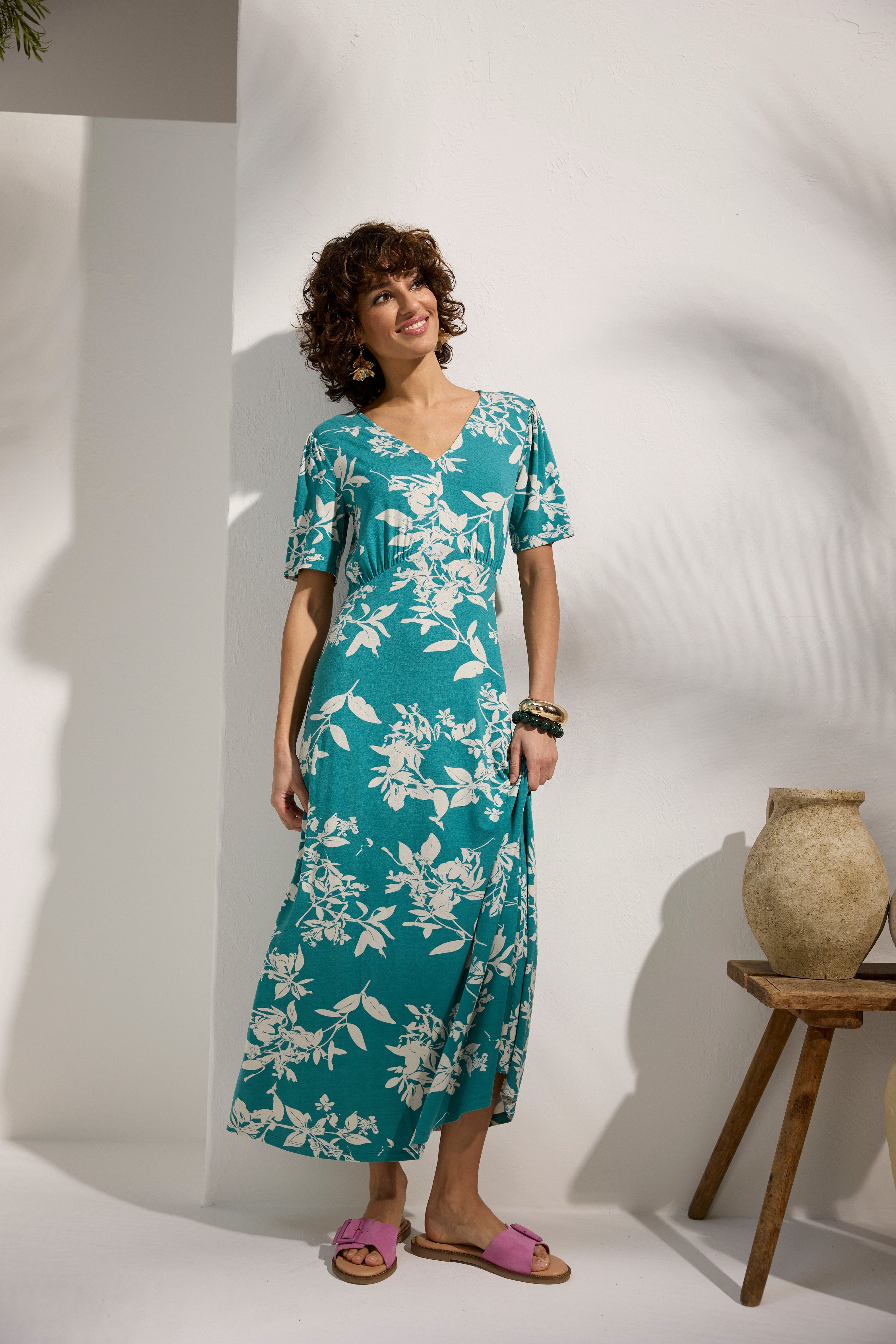 Laura Scott Midikleid in floralem Druck, aus Viskose und Elasthan günstig online kaufen
