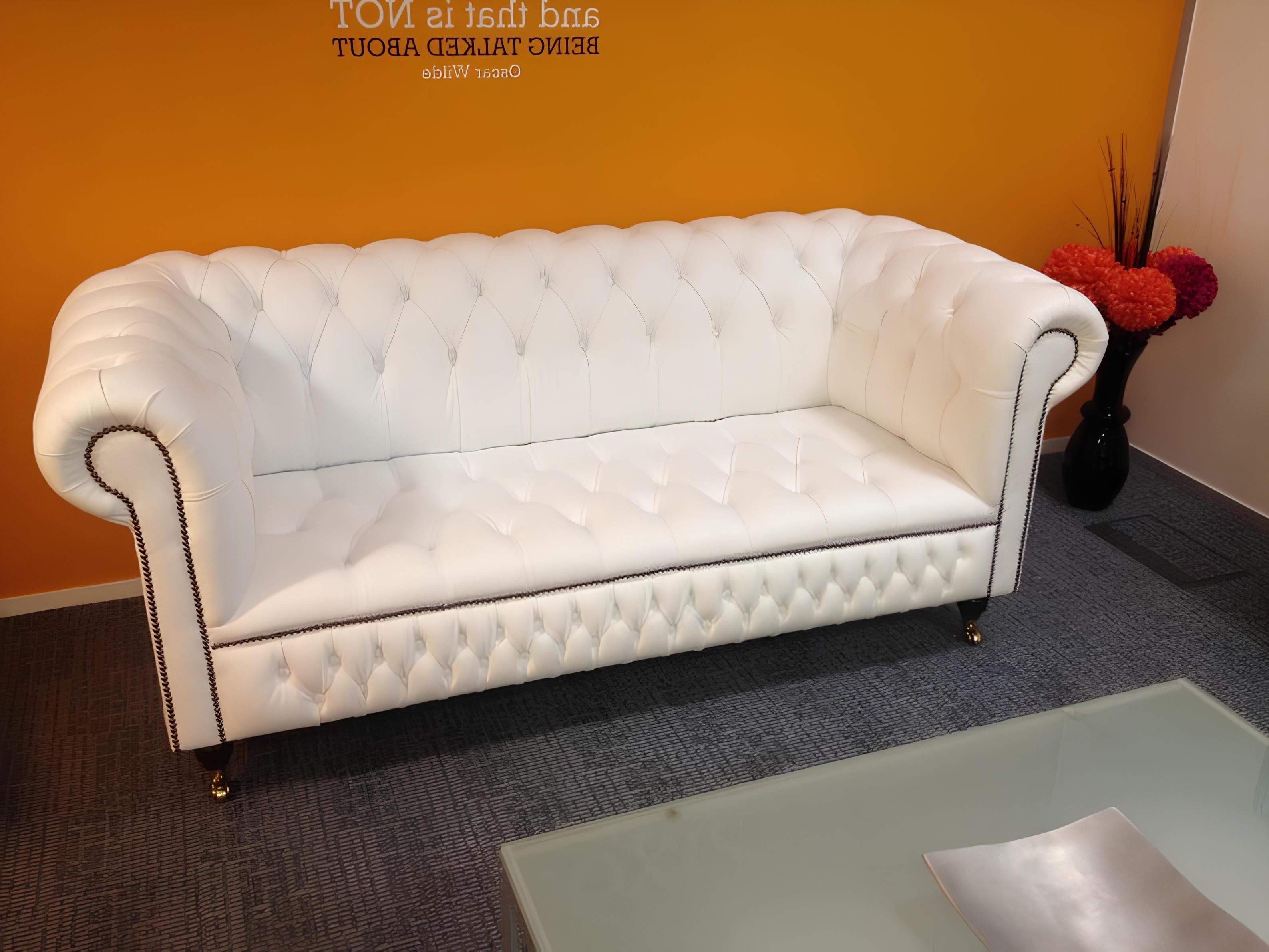 Xlmoebel Chesterfield-Sofa Elegantes Sofa aus Stoff und Leder in klassischem Design, Hergestellt in Europa