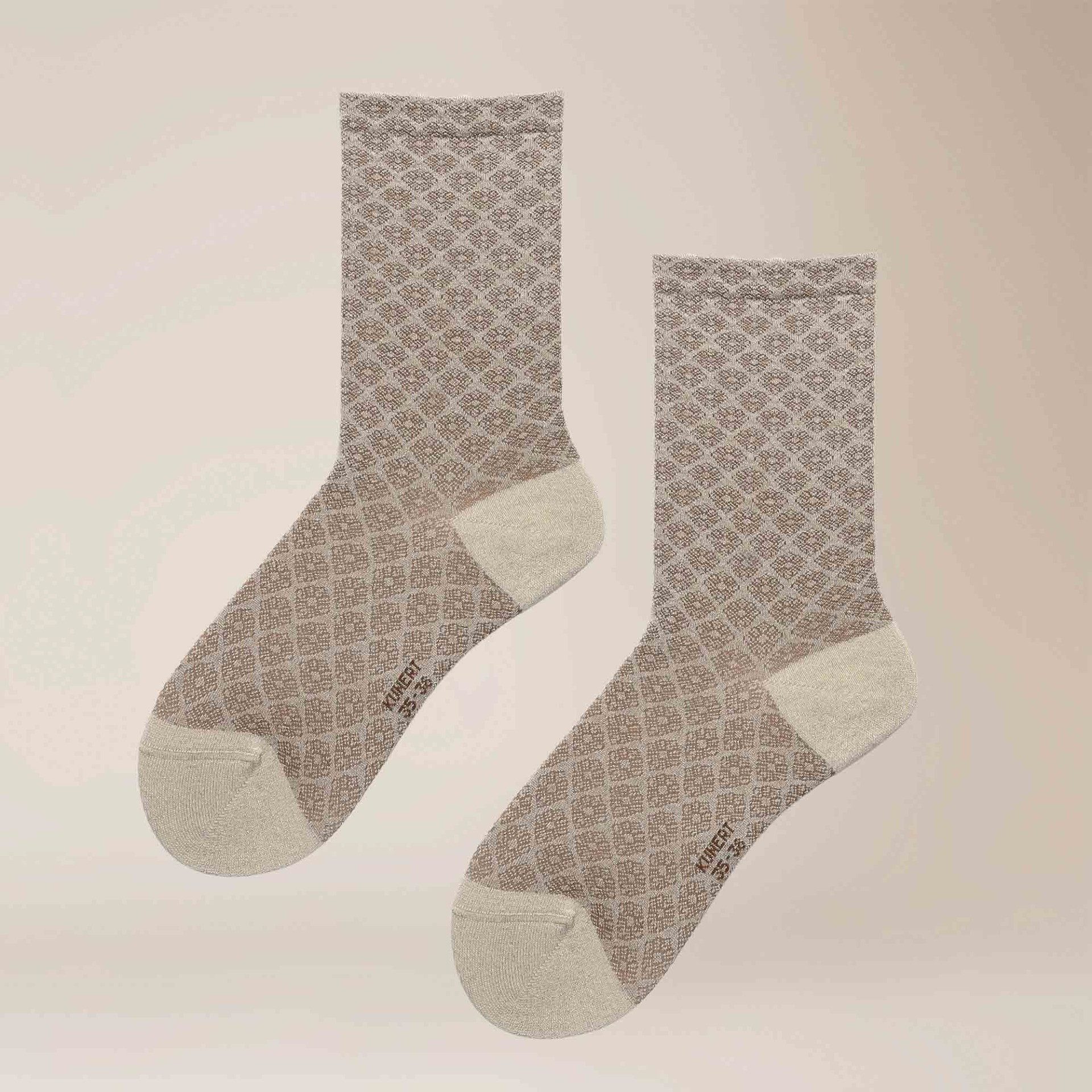 KUNERT Basicsocken Fantastic Diamond (1-Paar) Socken mit Ornamenten und Glanzgarn