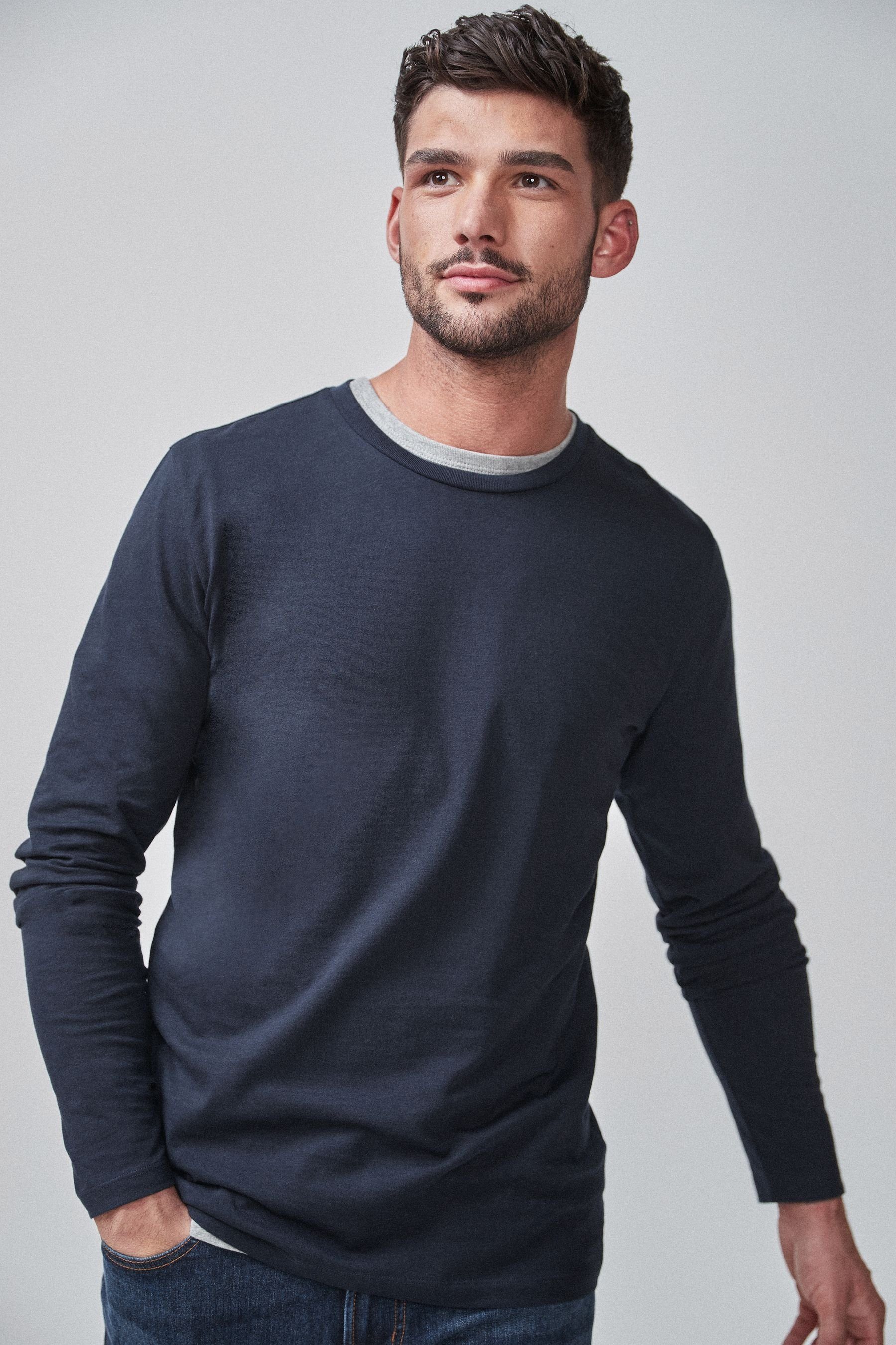 Next Langarmshirt Rundhalsshirt – Slim Fit günstig online kaufen
