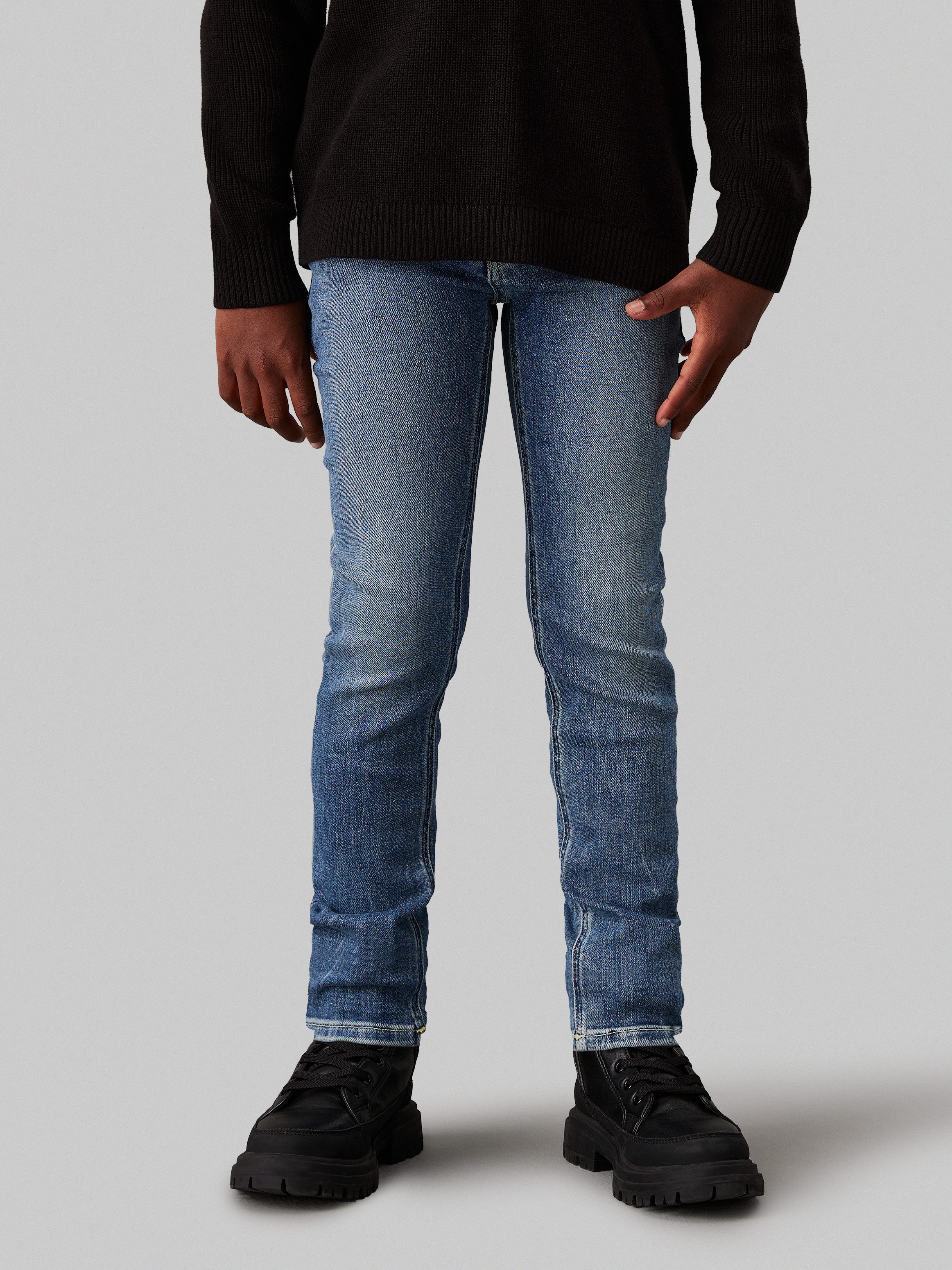 Calvin Klein Jeans Slim-fit-Jeans SLIM NEW MID BLUE PWS für Kinder bis 16 Jahre, in cooler Waschung