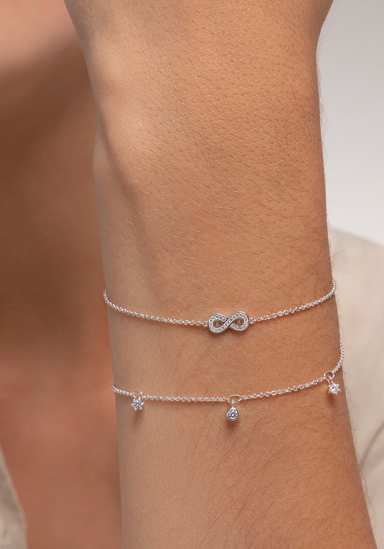THOMAS SABO Armband Infinity/Unendlichkeitsschleife, mit Zirkonia (synth)