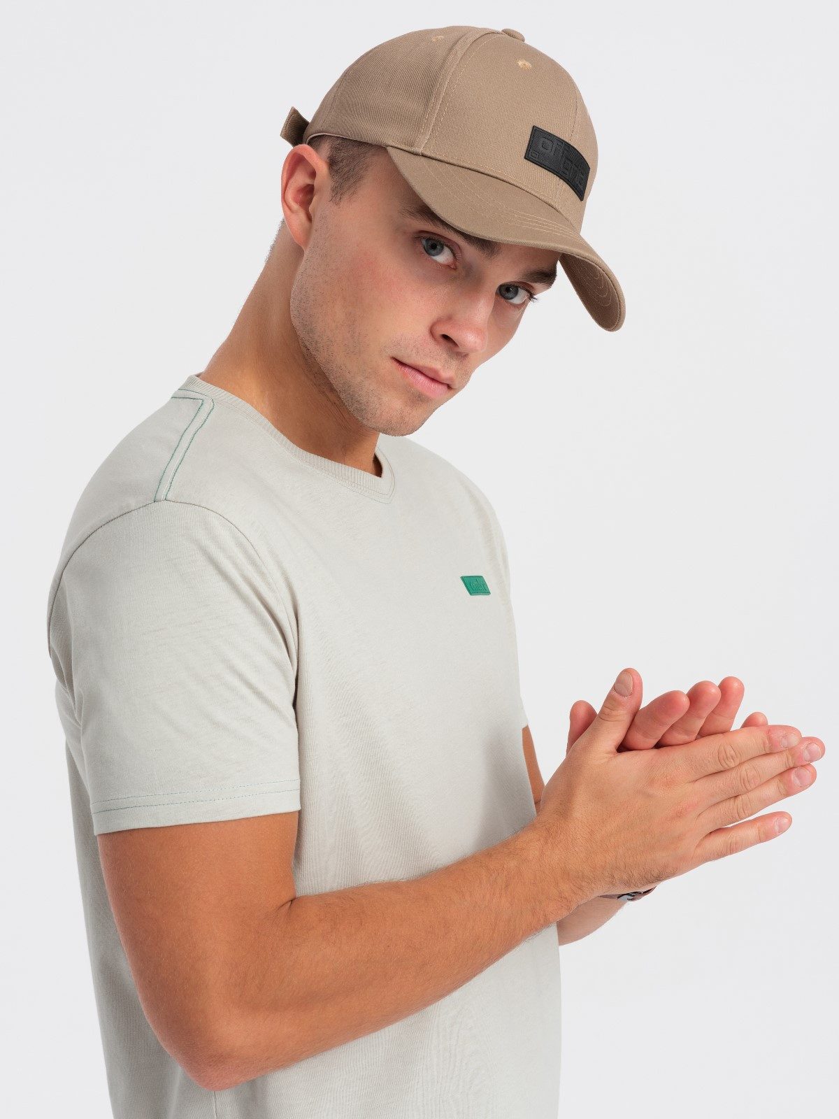 OMBRE T-Shirt Herren-T-Shirt aus Baumwolle mit kontrastierenden Fäden