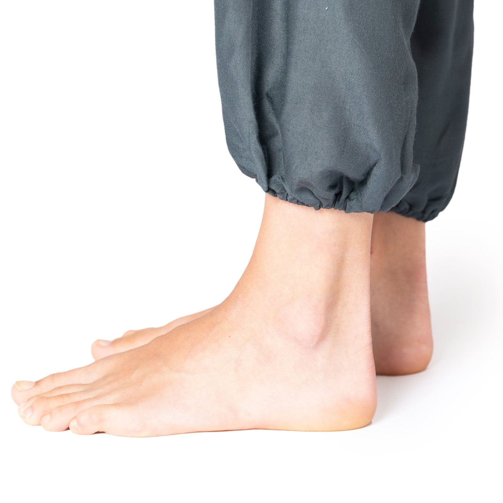 PANASIAM Haremshose Haremshose einfarbig aus feiner Viskose bequeme Muckhose Relaxhose Unisex für Damen und Herren leichte Sommerhose Freizeithose Pumphose