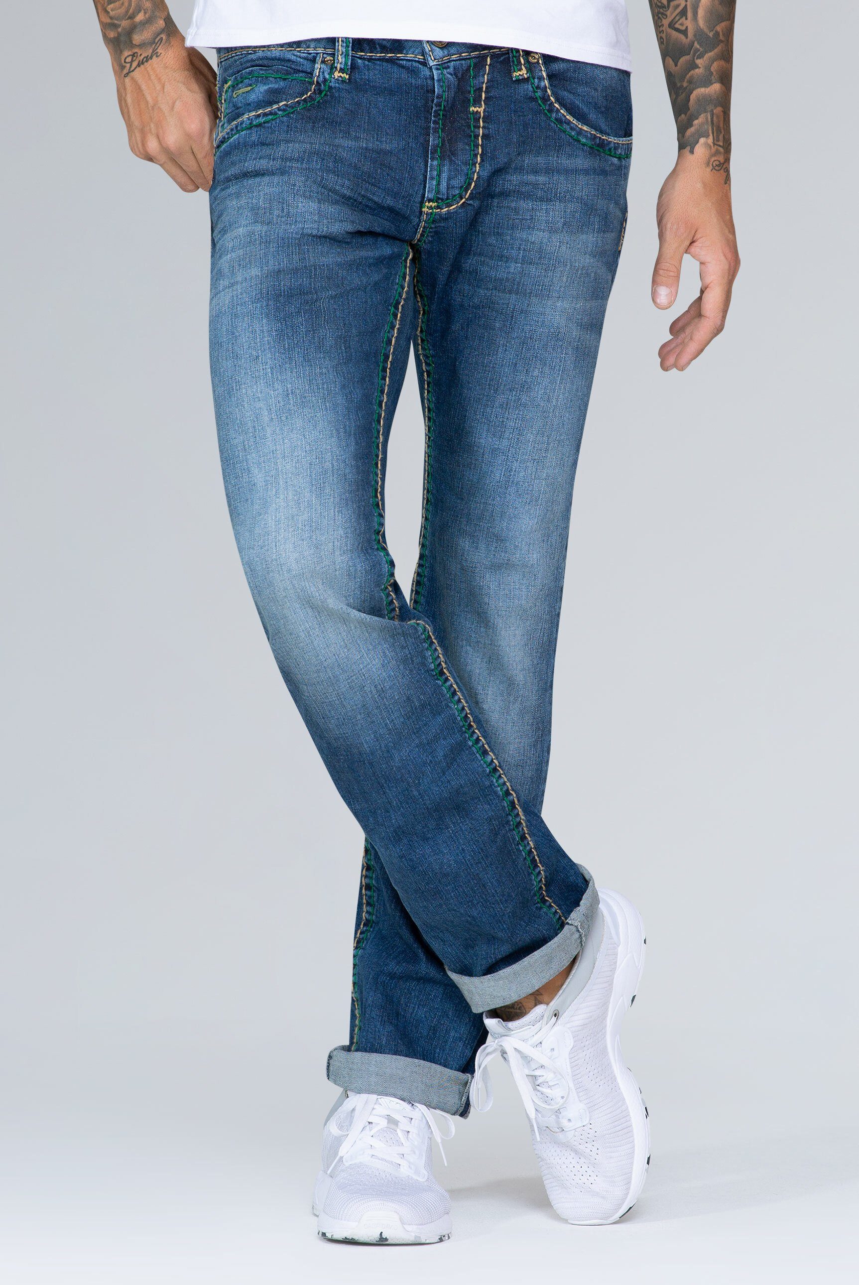 Regular-fit-Jeans mit DAVID NI:CO CAMP Used-Waschung