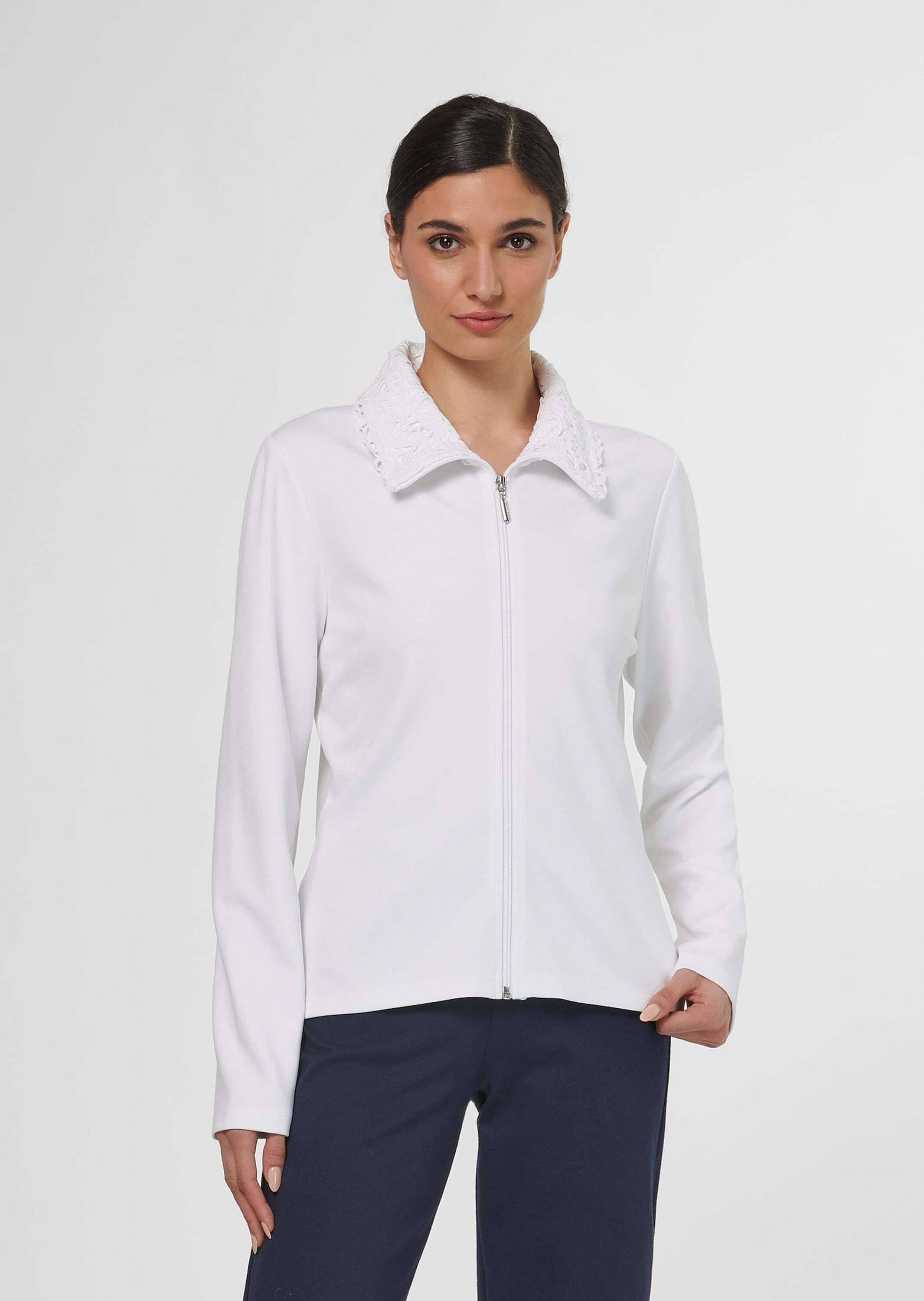 Outdoorjacke Loungejacke mit Spitzenkragen