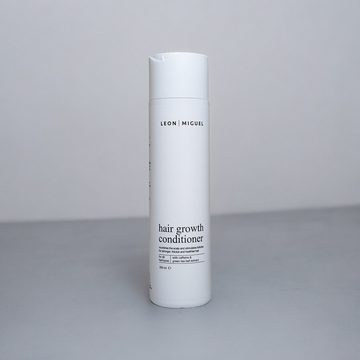 Leon Miguel Haarkur Hair Growth Conditioner mit stimulierendem Koffein & Grüntee-Extrakt, Anti-Haarausfall, Paraben & Silikonfrei, Made in Germany