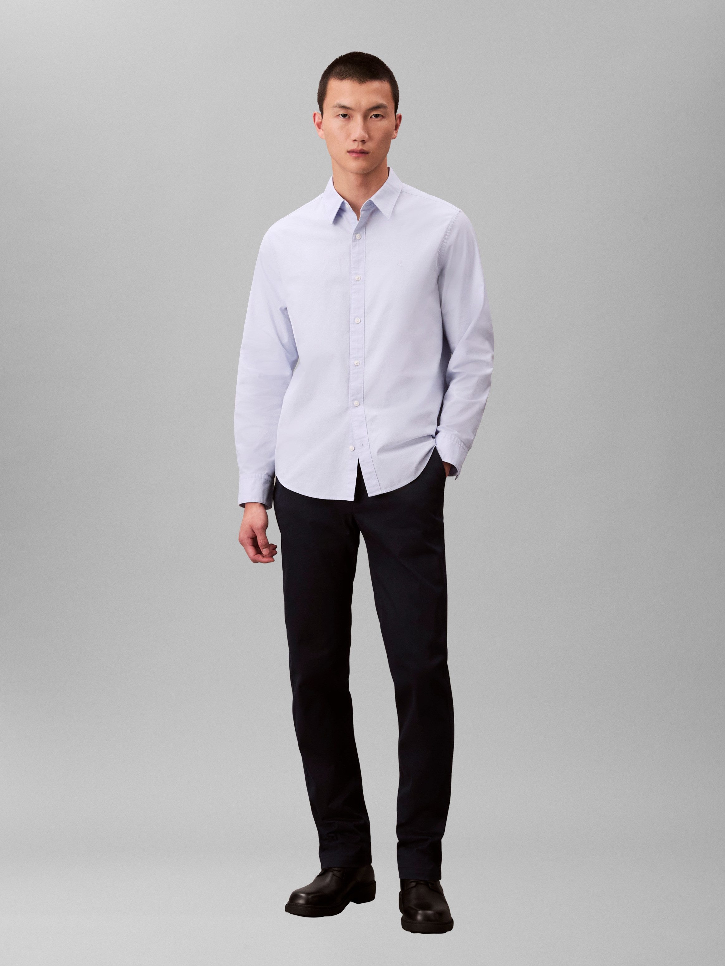 Calvin Klein Jeans Chinohose Mit Gürtelschlaufen – Bild 4 von 5