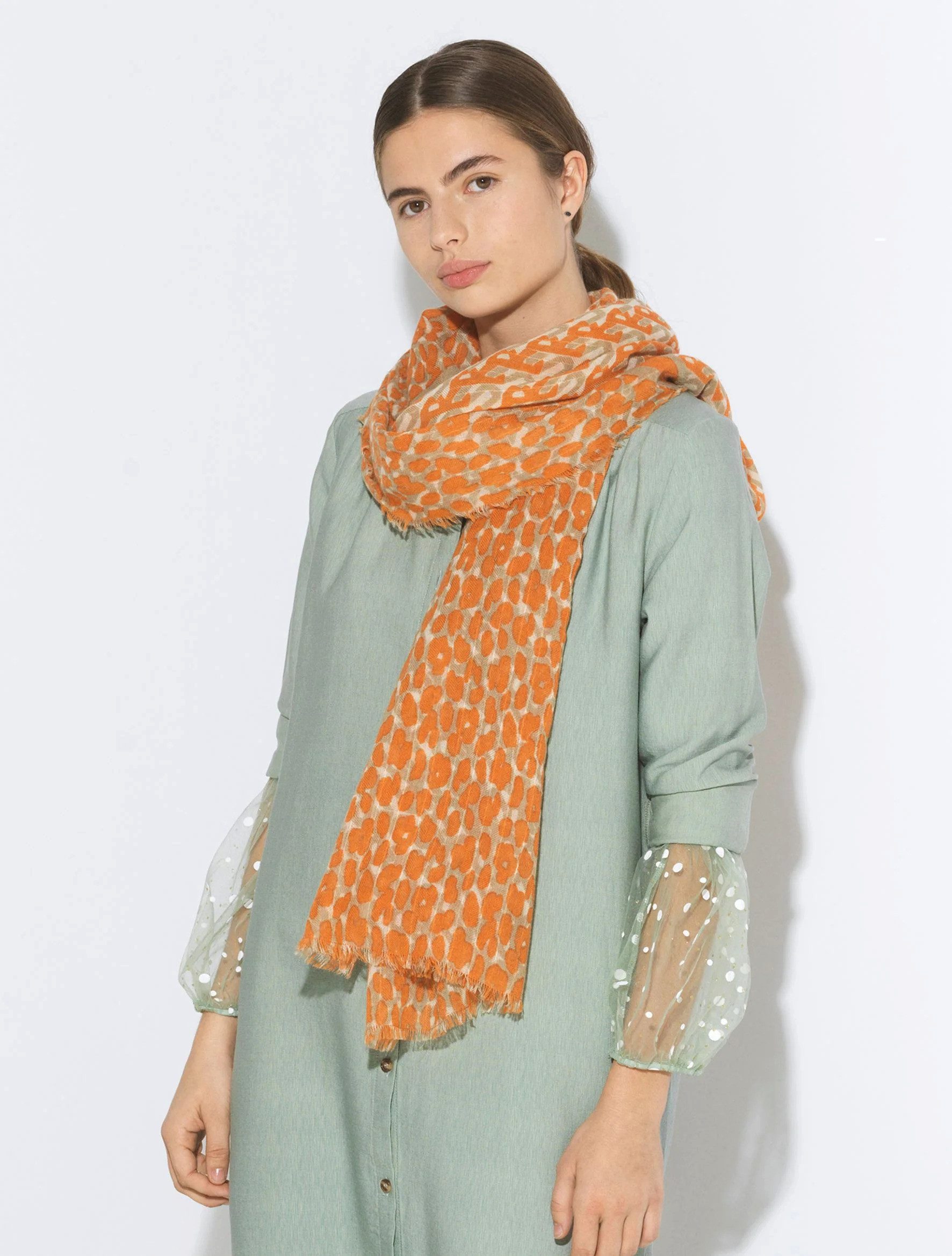 Modeschal Besleo Wira Schal Damen - Halstuch mit Leo Print aus Wolle