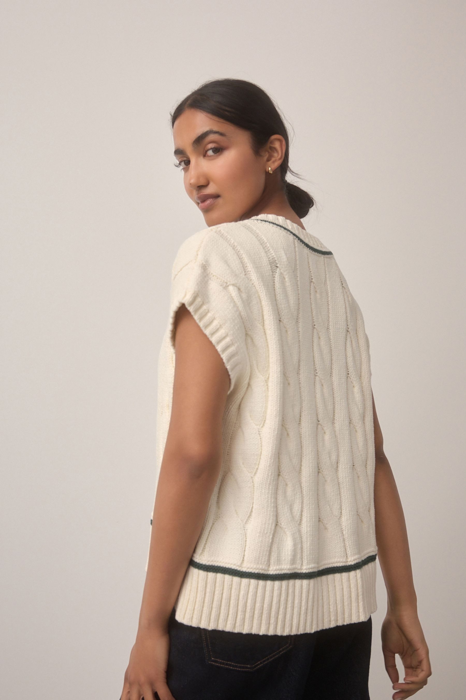 Next Stricktop Pullunder mit Zopfmuster und grünen Biesen (1-tlg) günstig online kaufen