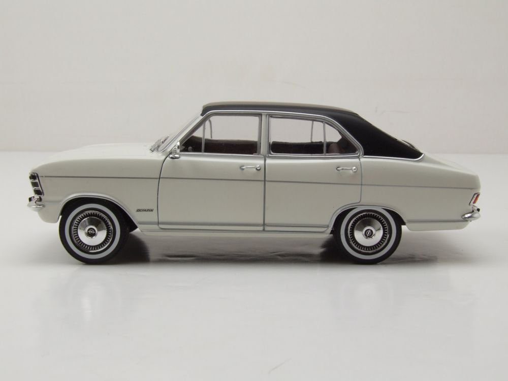 Whitebox Modellauto Opel Olympia A 1967 weiß matt schwarz, Maßstab 1:24