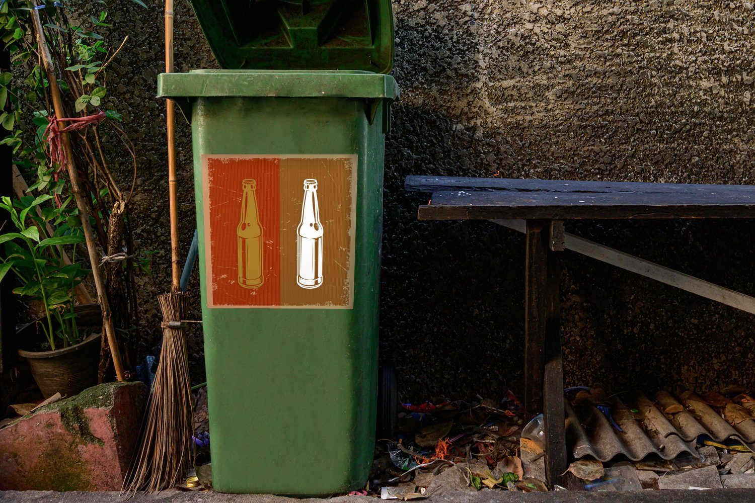 MuchoWow Wandsticker Flasche Mülltonne, Abfalbehälter - Mülleimer-aufkleber, (1 Container, Vintage Sticker, Einfach St), 