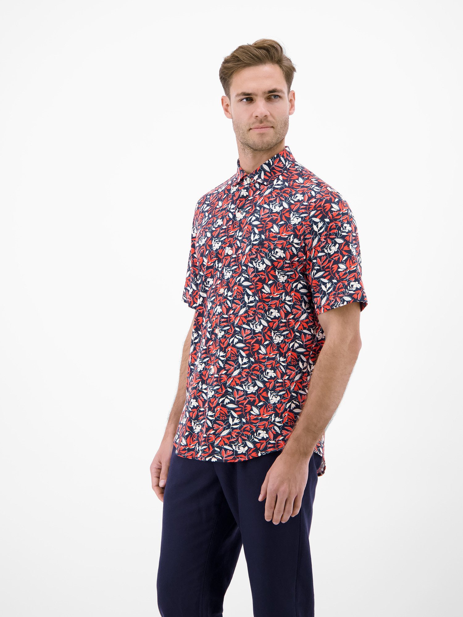 LERROS Kurzarmhemd 1/2 Hemd aus 100 % Baumwolle, floral bedruckt