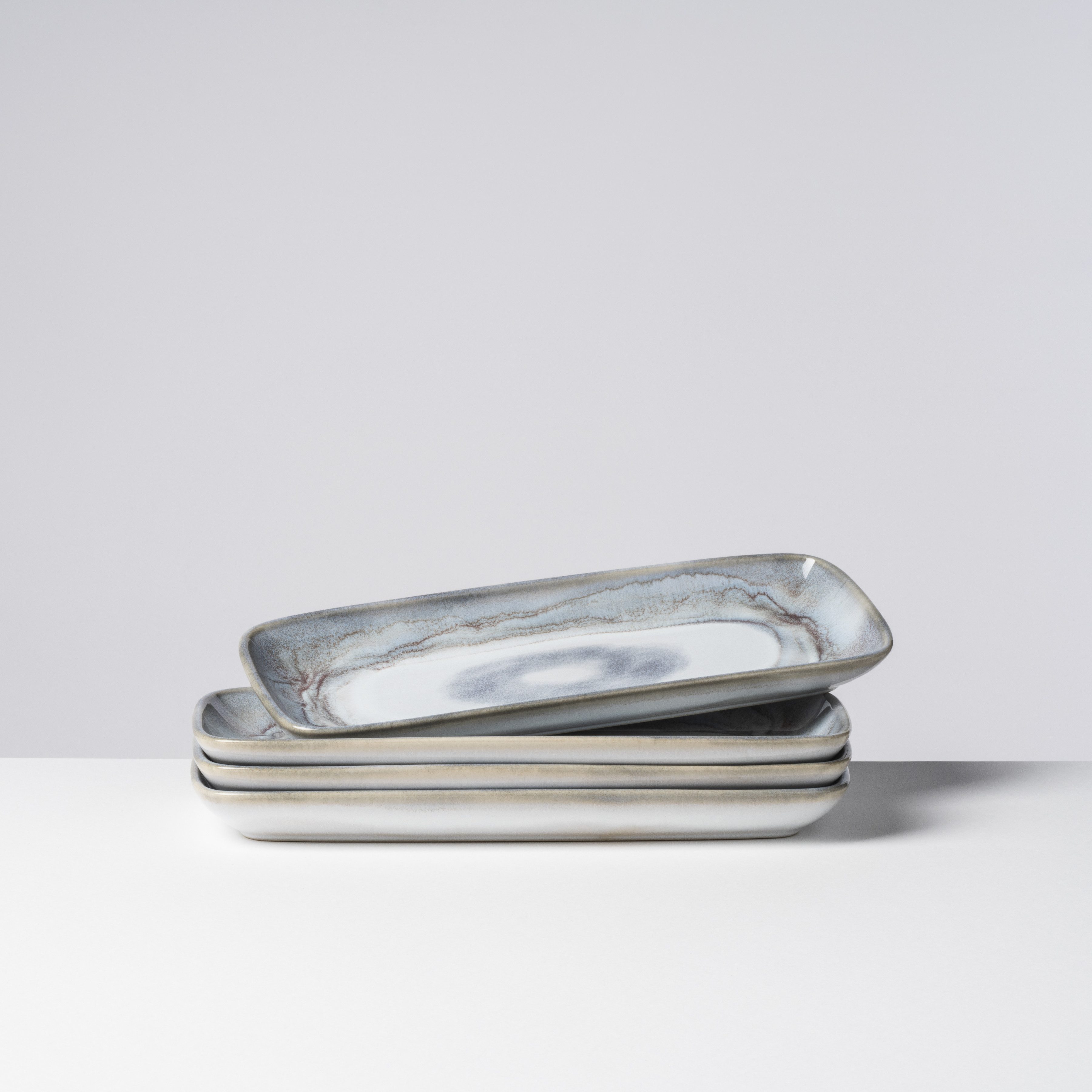 Gipfelstück Servierplatte Tiefer See, Steinzeug, (Set, 4-tlg), Scandi-Style, glänzende Reaktivglasur, jedes Stück ein Unikat