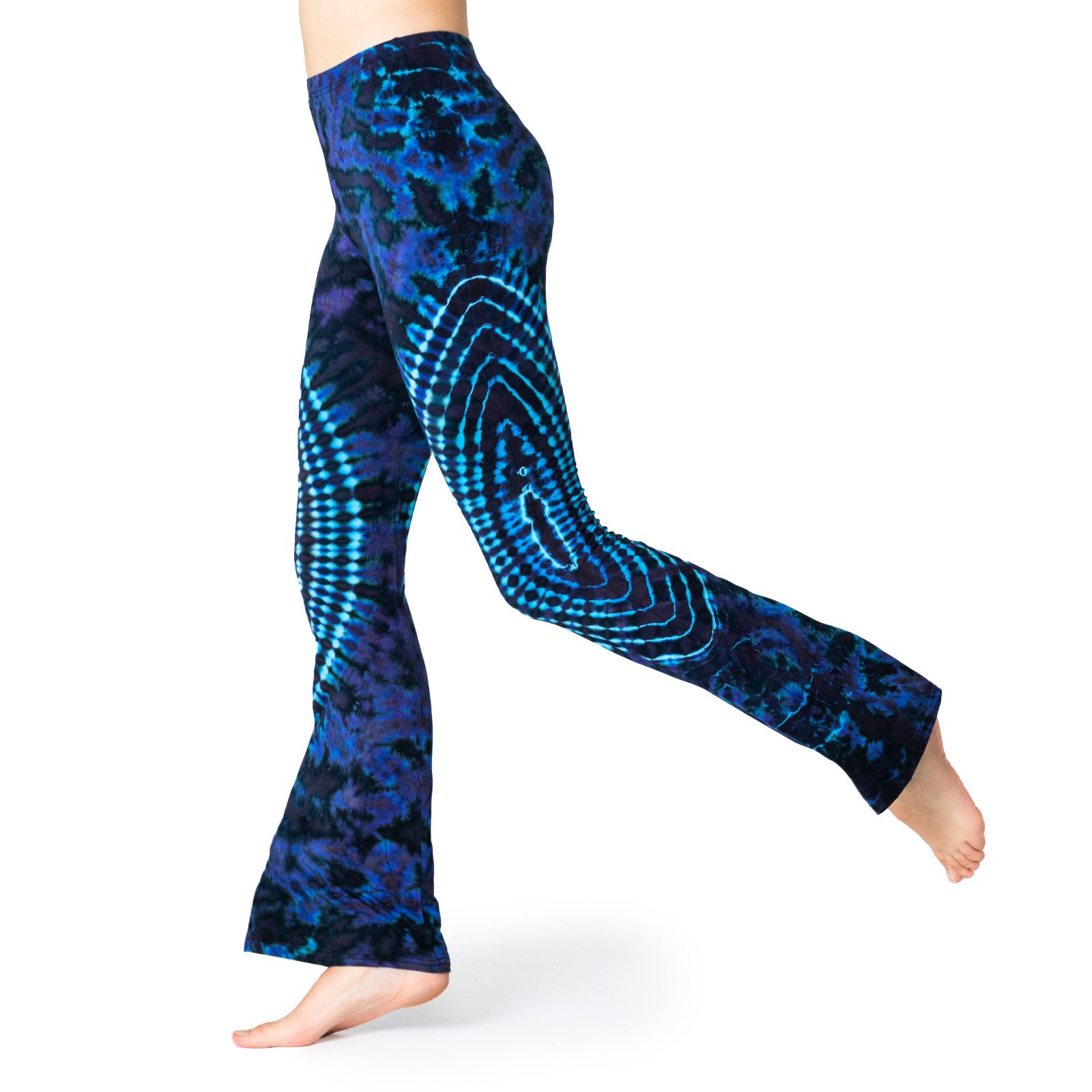 PANASIAM Schlaghose Unikat Batik Leggings stretch mit ausgestelltem Bein handgefertigt bequeme Bootcut Hose mit Schlag aus natürlicher Viskose für Yoga Sport