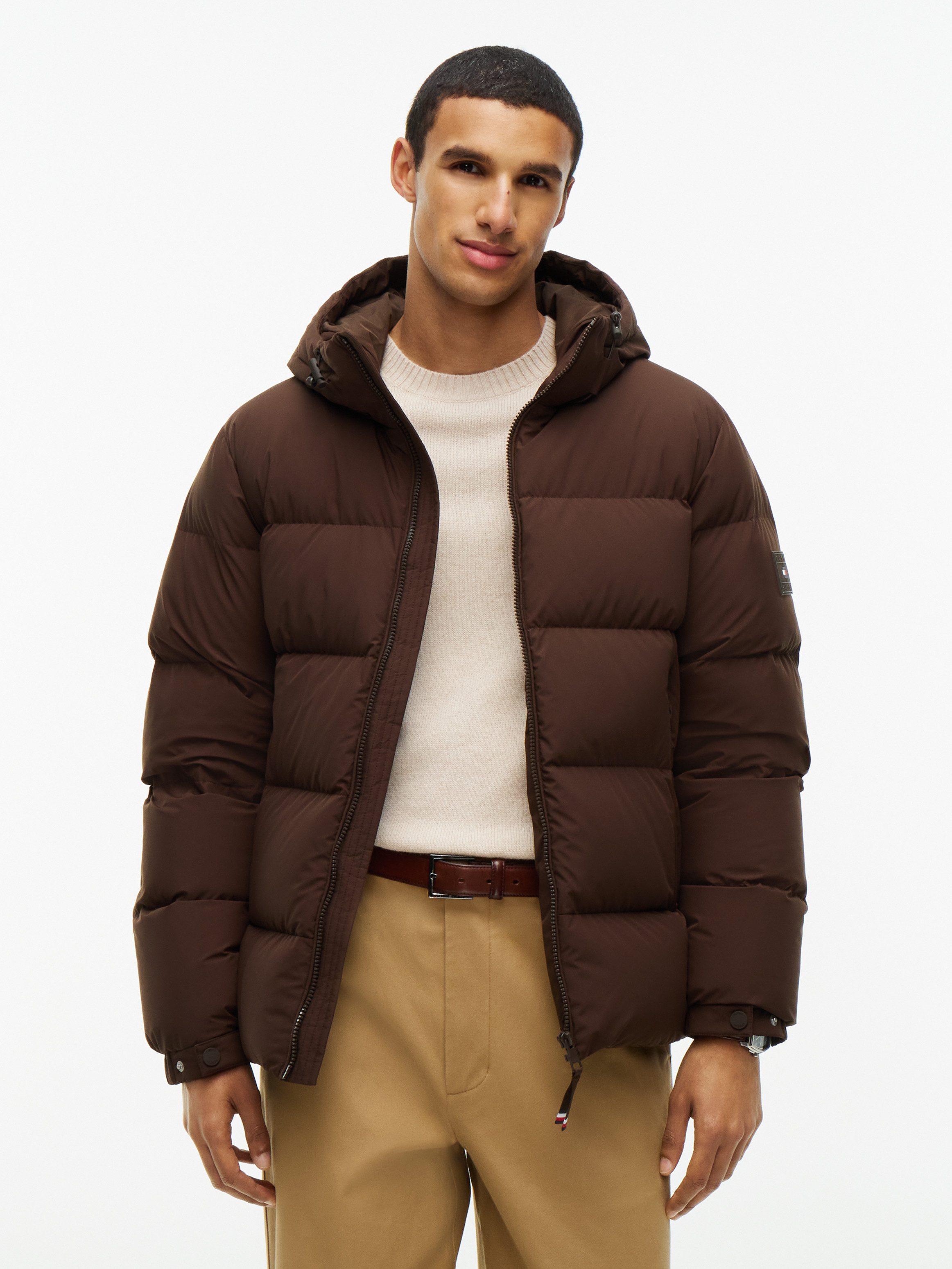 Tommy Hilfiger Daunenjacke DOWN HOODED PUFFER JKT mit Logo-Patch, mit Kapuze, mit Daunenfüllung