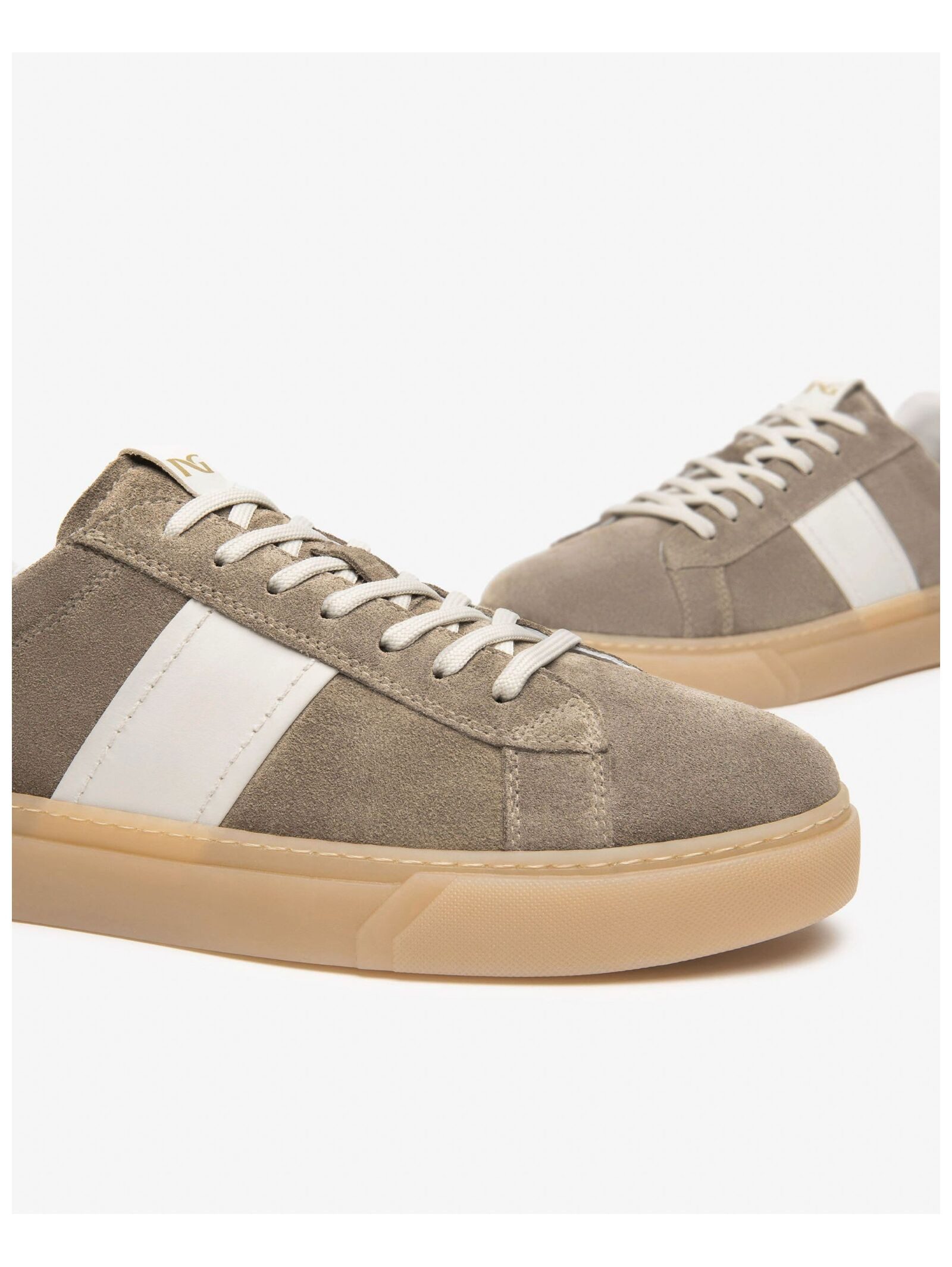 Nero Giardini Nero Giardini Sneaker Veloursleder/Textil Sneaker