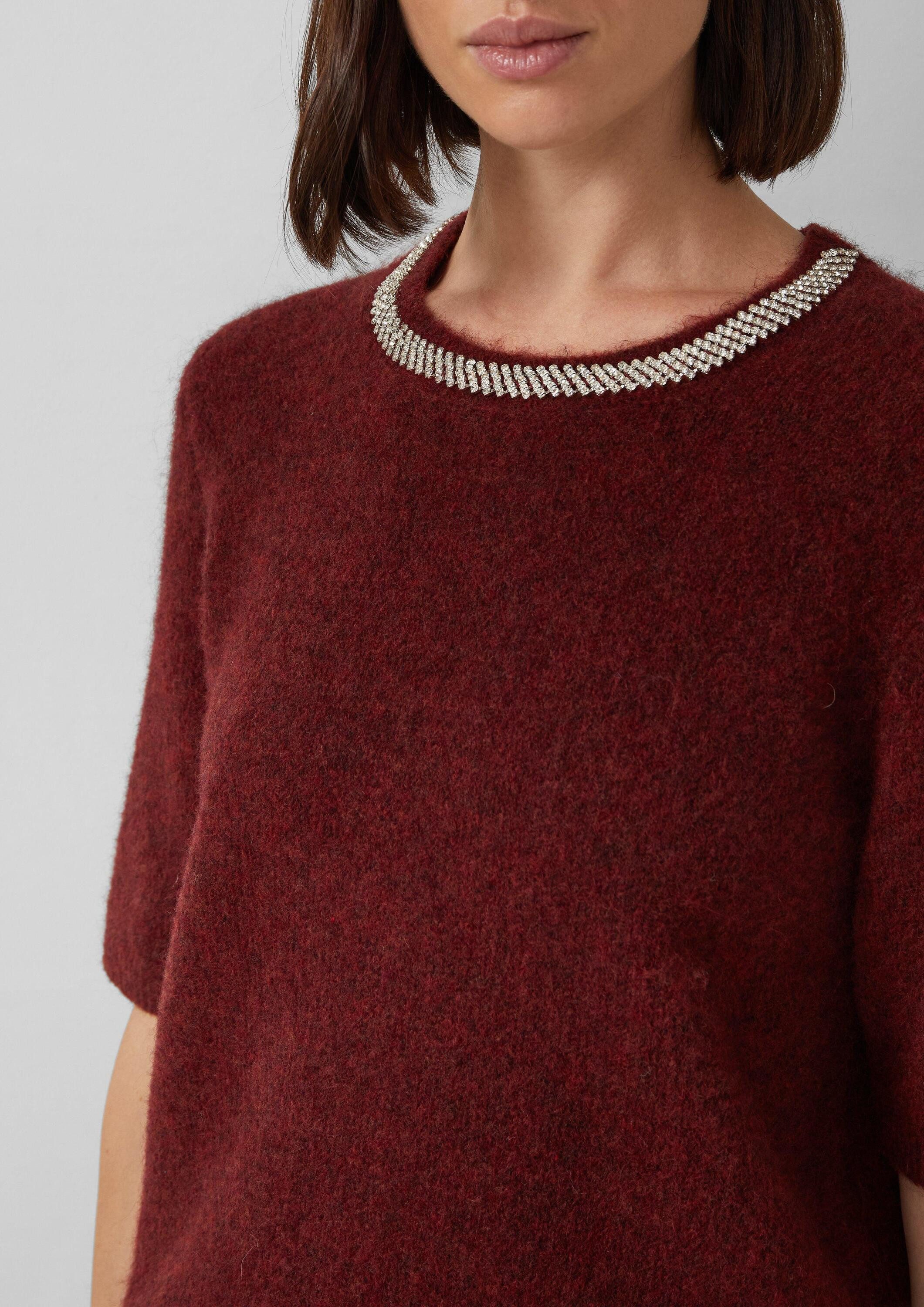 s.Oliver Kurzarmpullover Strickpullover Softer Kurzarm-Pullover aus Wollmix mit Schmuck-Detail