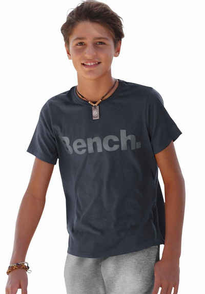 Bench. T-Shirt Basic in melierter Optik