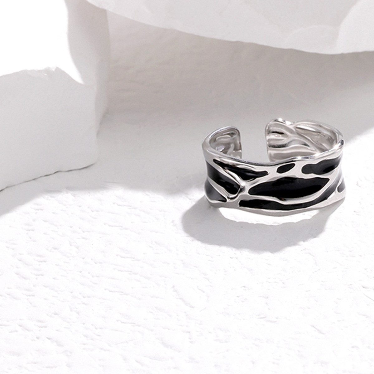 KARMA Fingerring Edelstahlring Silber Schwarz Damen günstig online kaufen