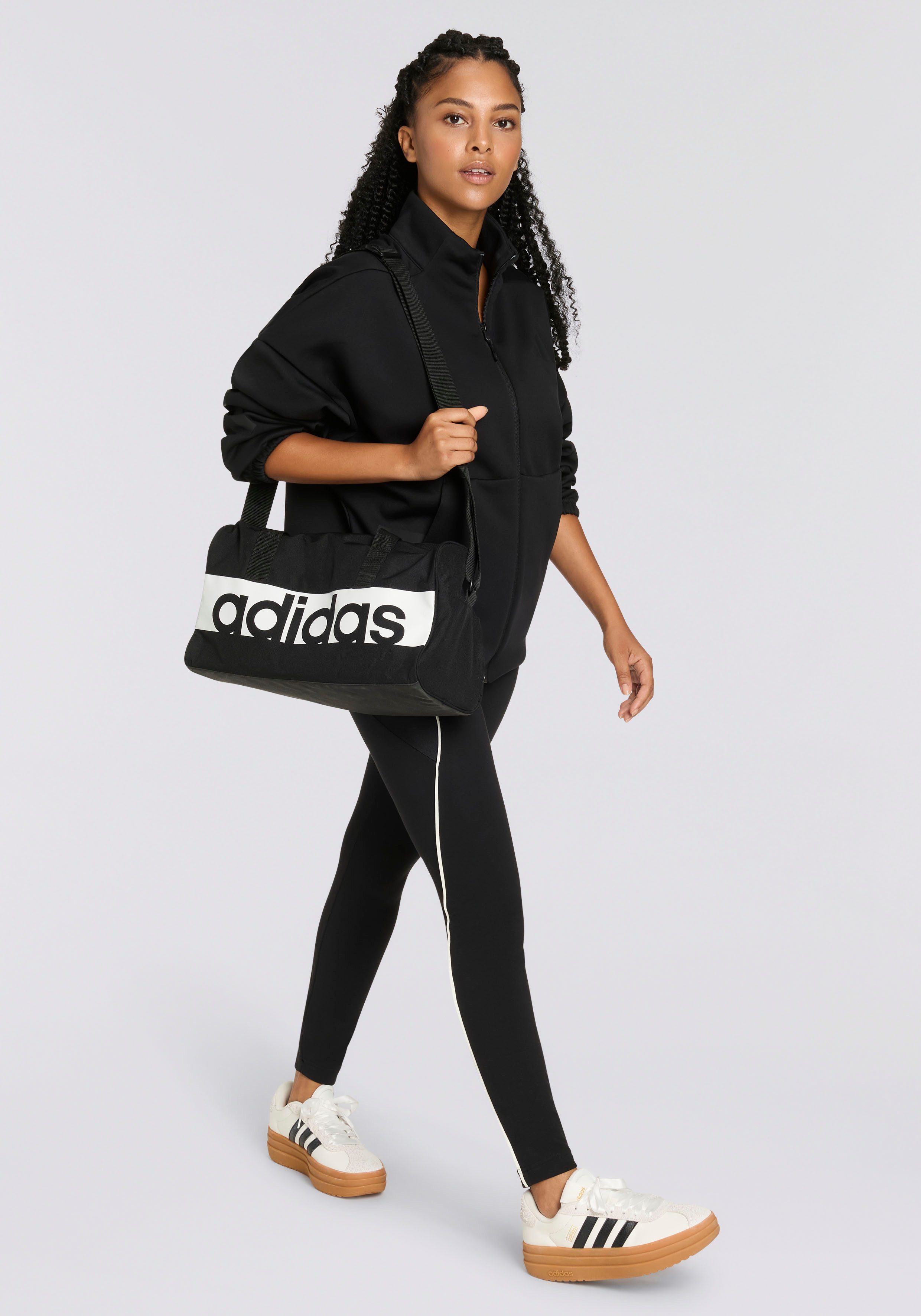 Zum Outfit 10