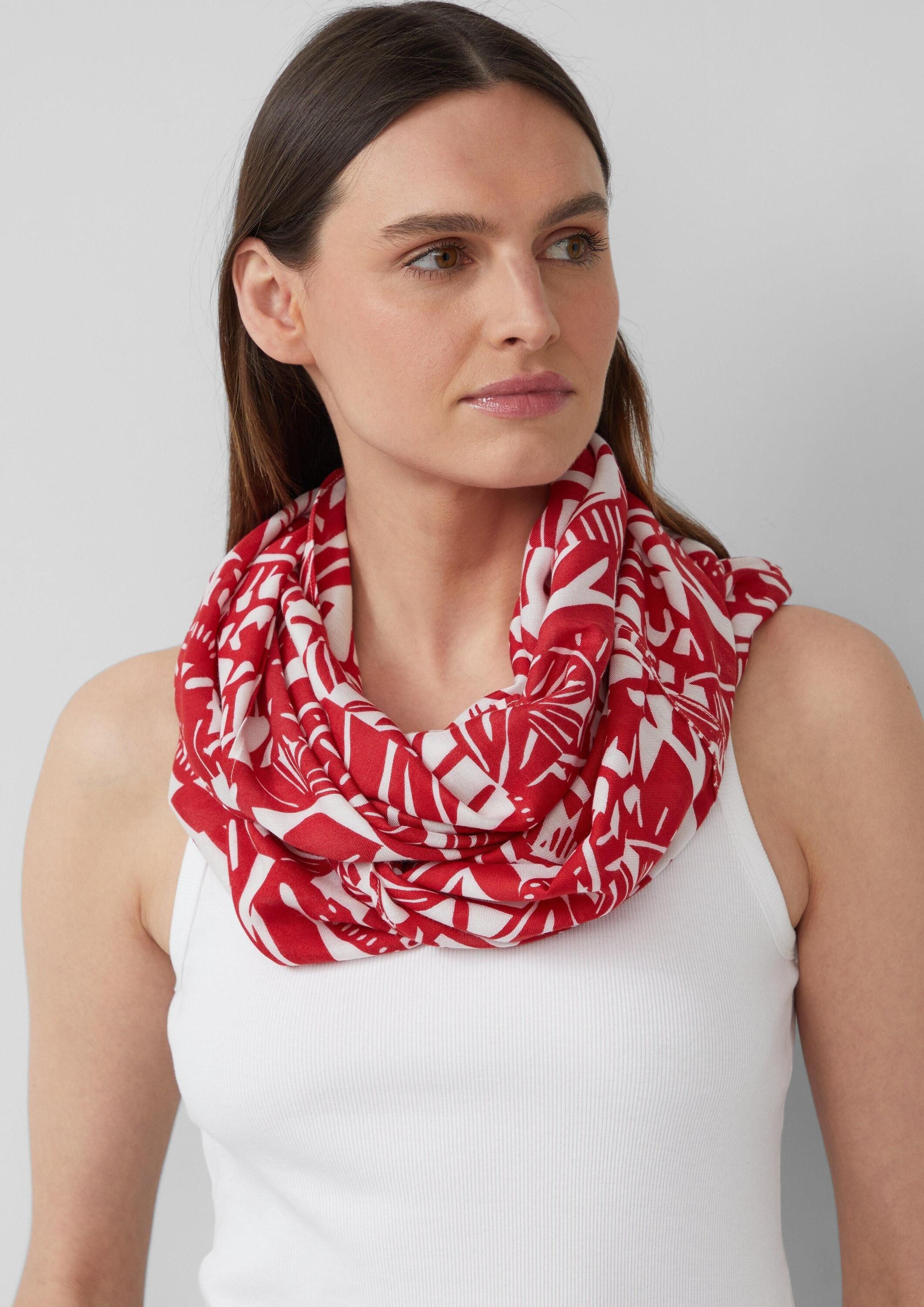 s.Oliver Loop Snood, Loop-Schal aus Viskose mit floralem Muster günstig online kaufen