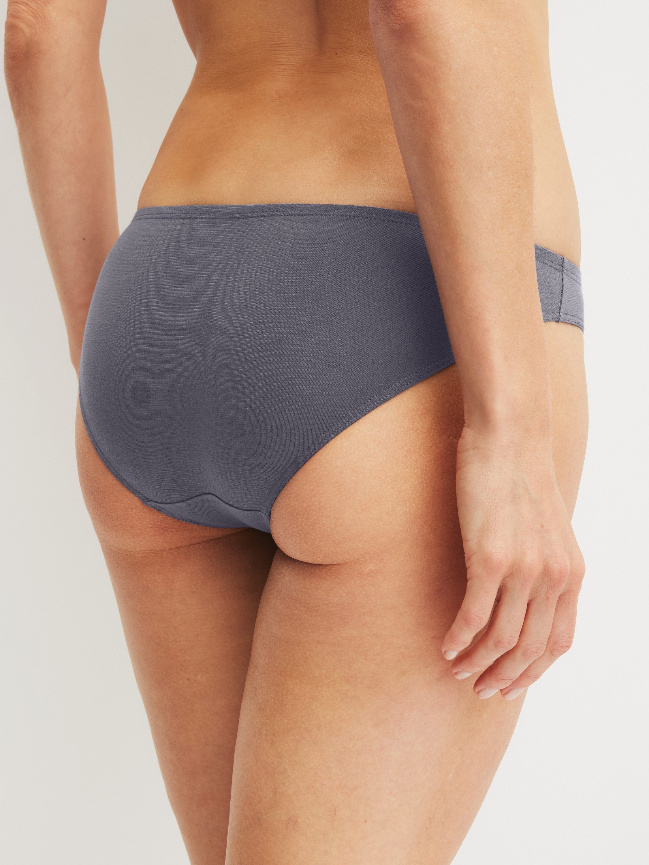 CALIDA Hüftslip Essential Cotton Damen (1-St) low cut, pflegeleicht und langlebig