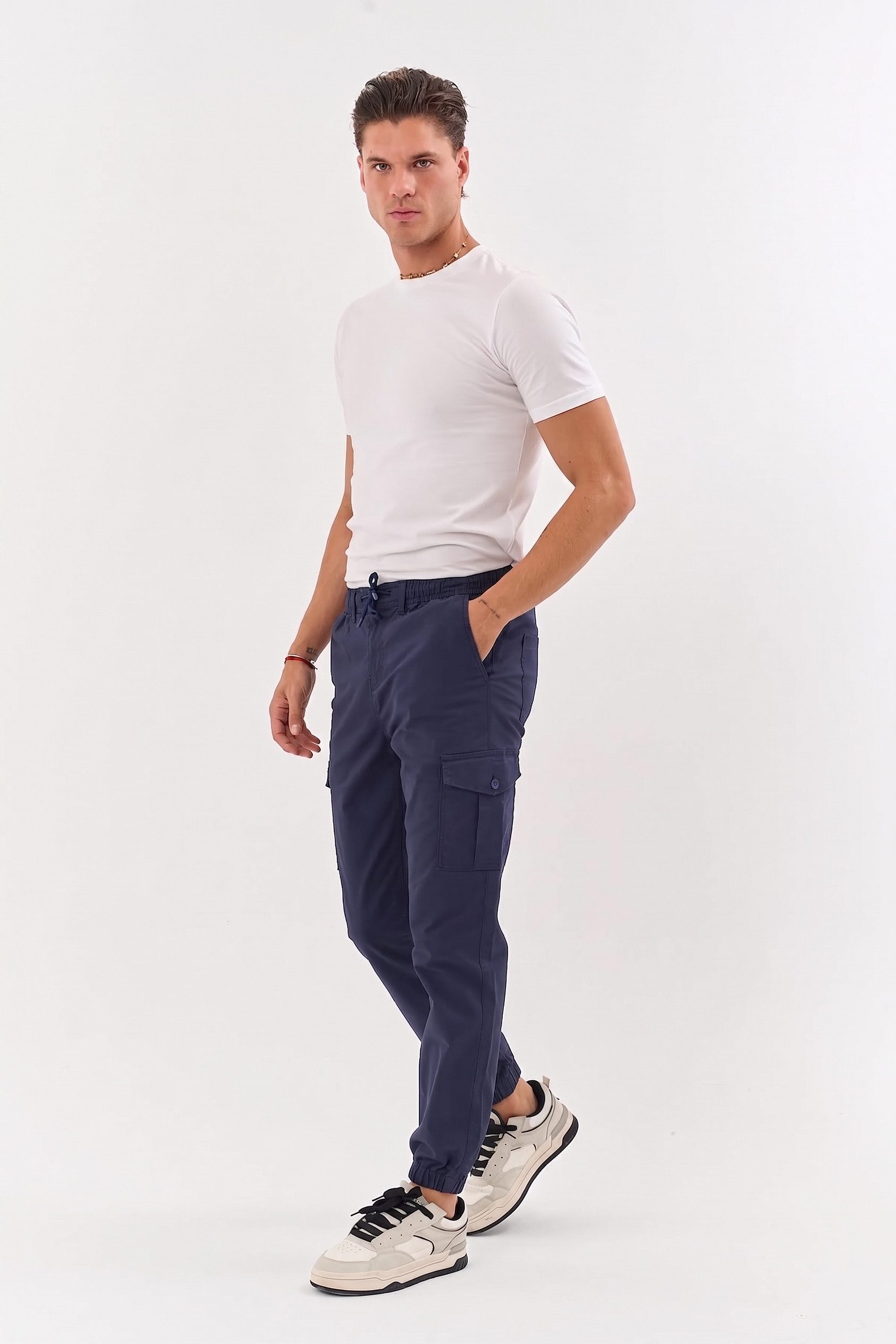 COMEOR Cargohose Herren Stretch Relaxed Fit mit 6 Taschen und Kordelzug Elastischer Beinabschluss, Kordelzug am Bund, Hoher Tragekomfort – Bild 2 von 5