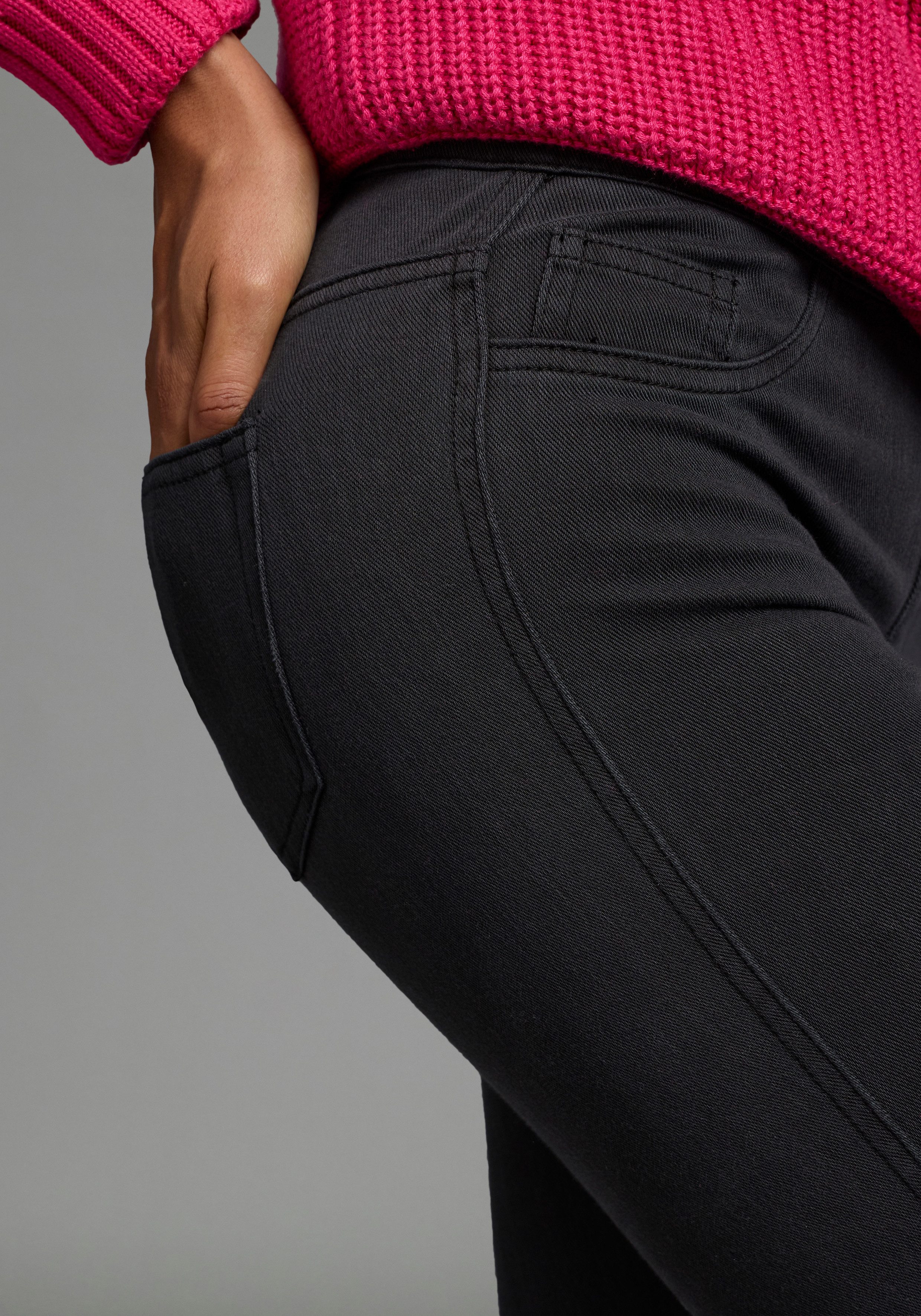 Arizona Jeansjeggings im 4 Way Stretch, Quer- und Längselastisch, Skinny Skinny Fit, extra enge Beinform, normale Leibhöhe, unifarbene Optik