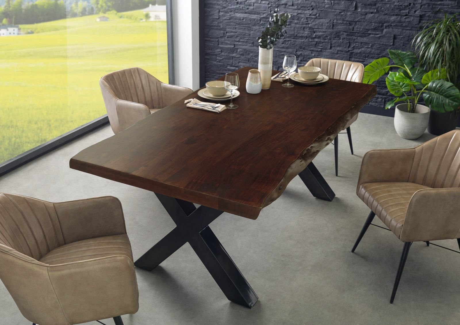 Massivmoebel24 Baumkantentisch FREEFORM (Baumtisch Akazie 180x90x77 günstig online kaufen