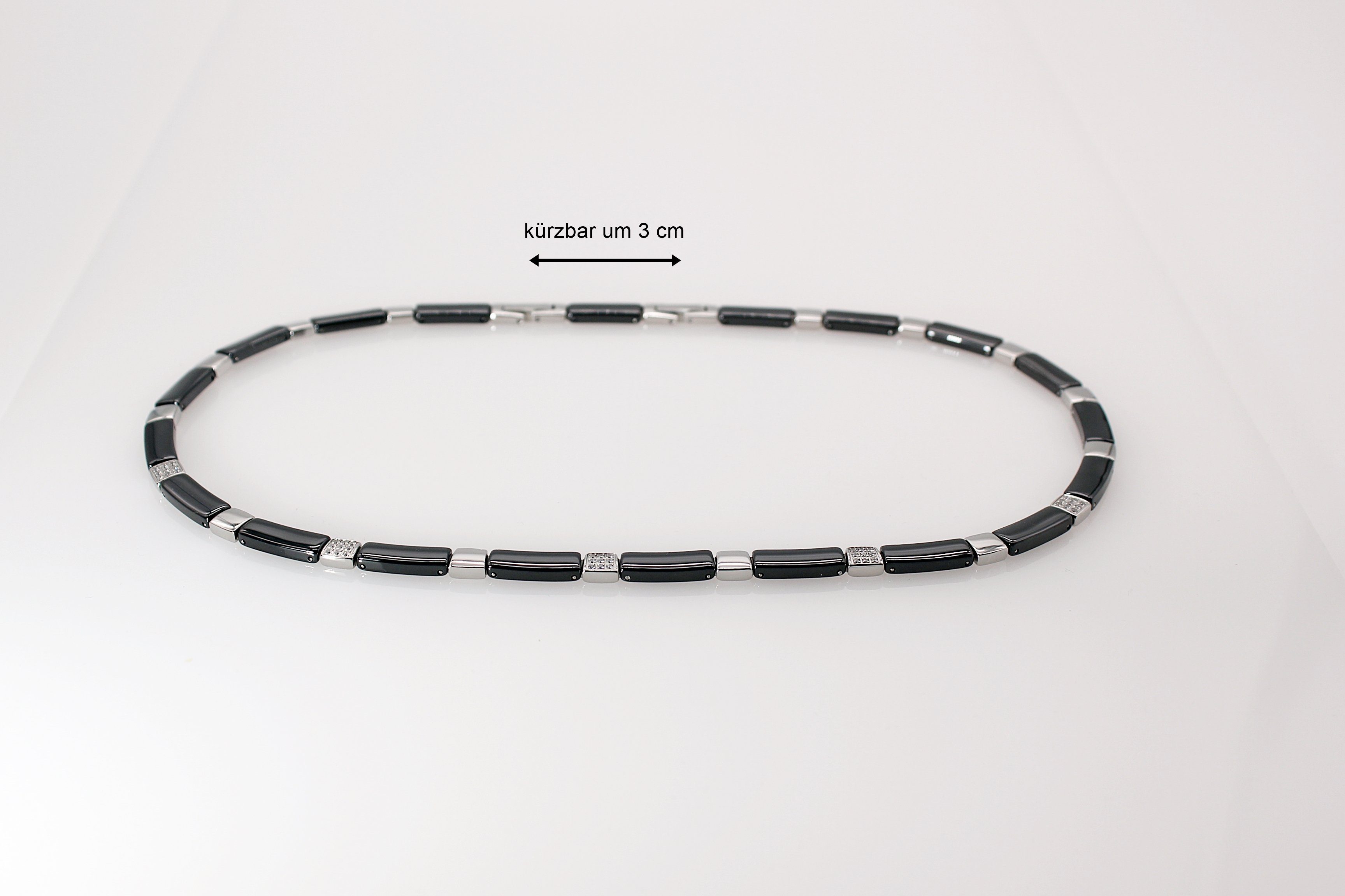 ELLAWIL Collier Kette Collier aus Keramik und Edelstahl Damenkette Schwarz, Silber (Kettenlänge 49 cm), inklusive Geschenkschachtel – Bild 4 von 5