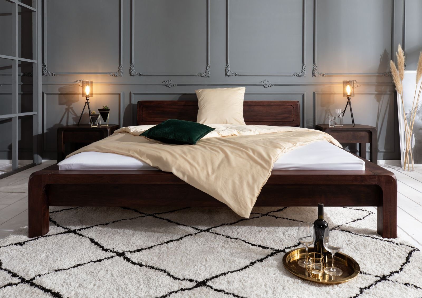 Massivmoebel24 Massivholzbett BUENO (Bett Akazie 140x200x80 tabak lackiert BUENO #033), Bett Akazie 140x200x80 tabak lackiert BUENO #033