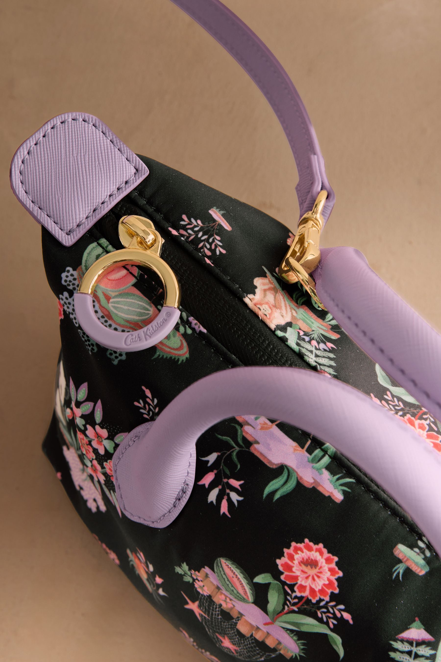 Cath Kidston Umhängetasche Cath Kidston kleine, geblümte Tote-Umhängetasche (1-tlg)