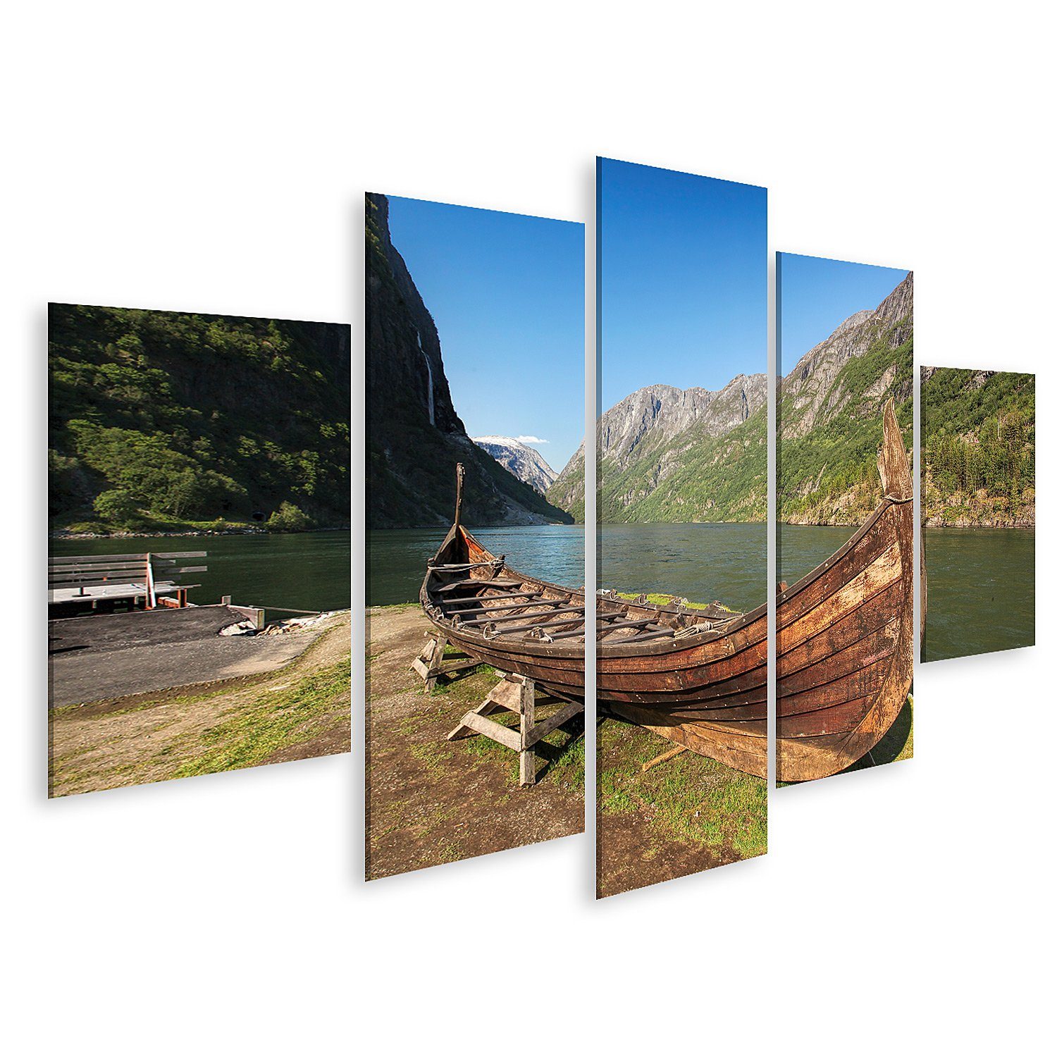 Leinwandbild Bild auf Leinwand Altes Wikingerboot im Dorf Gudvangen bei Flam, Norwe