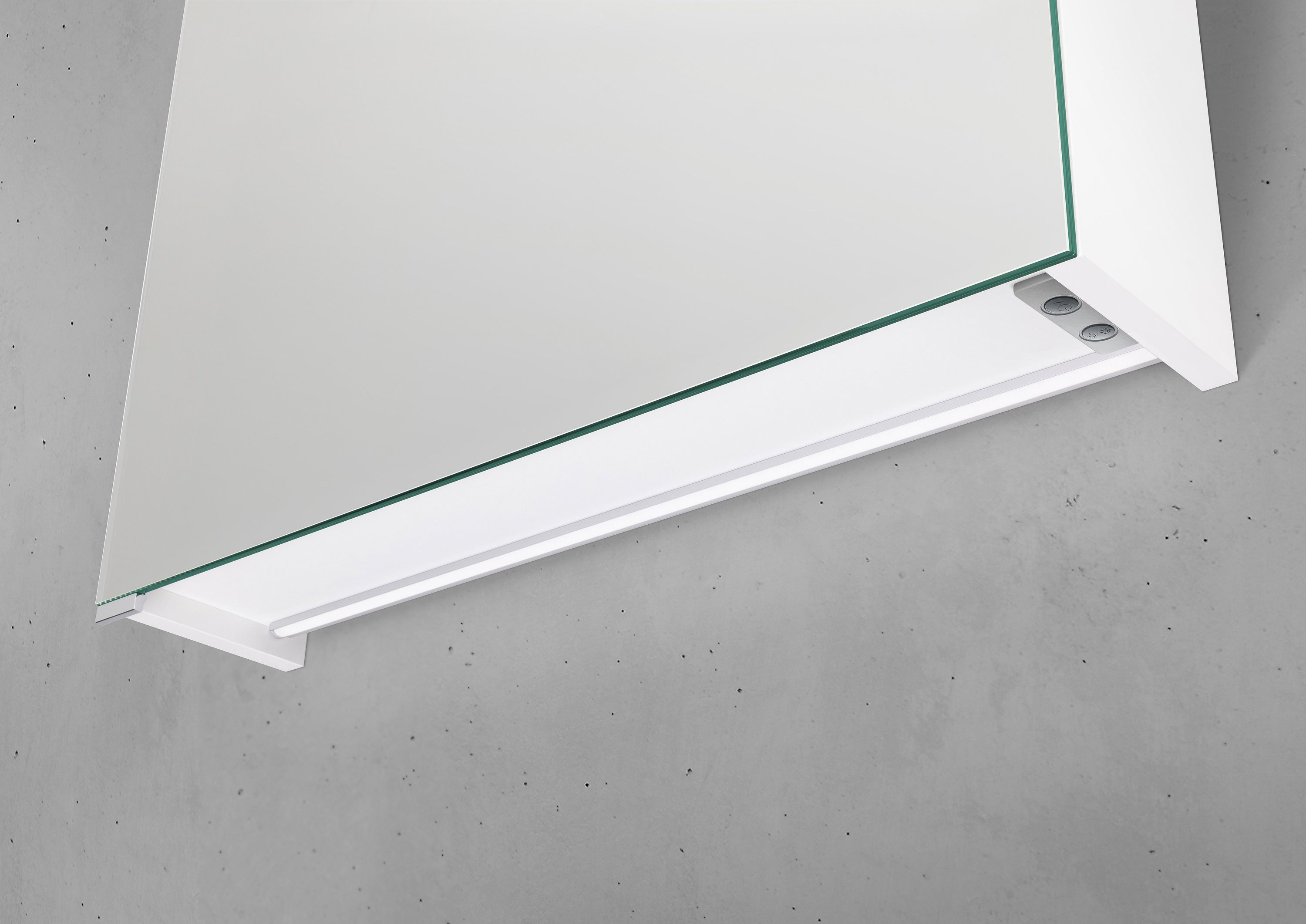 Intarbad Badezimmerspiegelschrank 60 cm MULTILight LED Chrom Beleuchtung Waschtisch