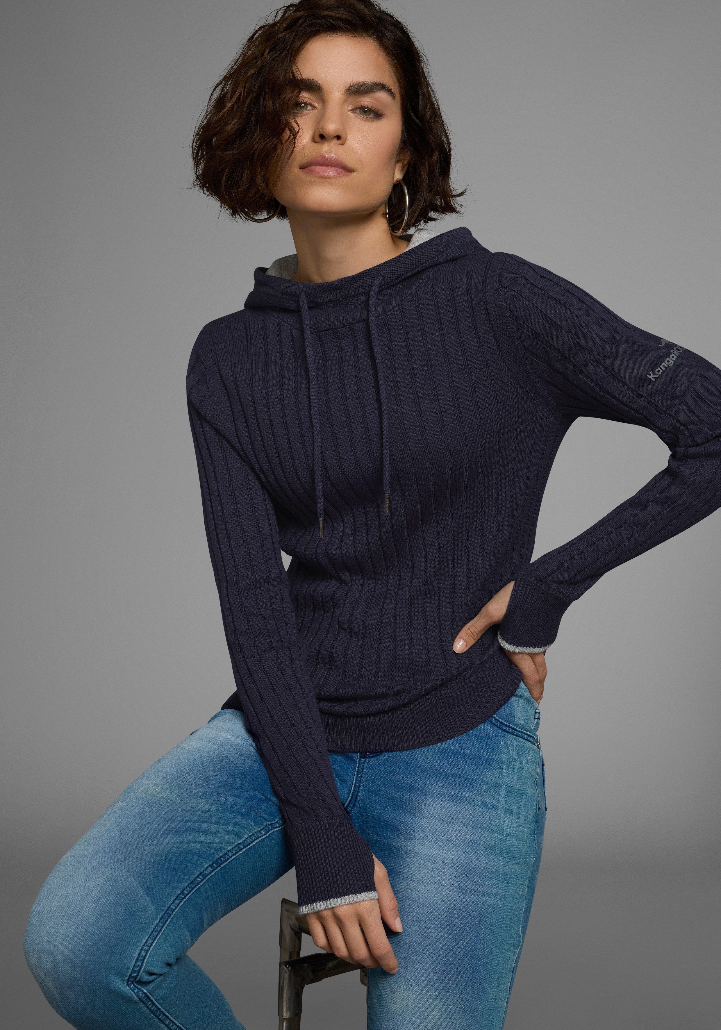 KangaROOS Strickpullover mit kontrastfarbener Kapuzeninnenseite und günstig online kaufen