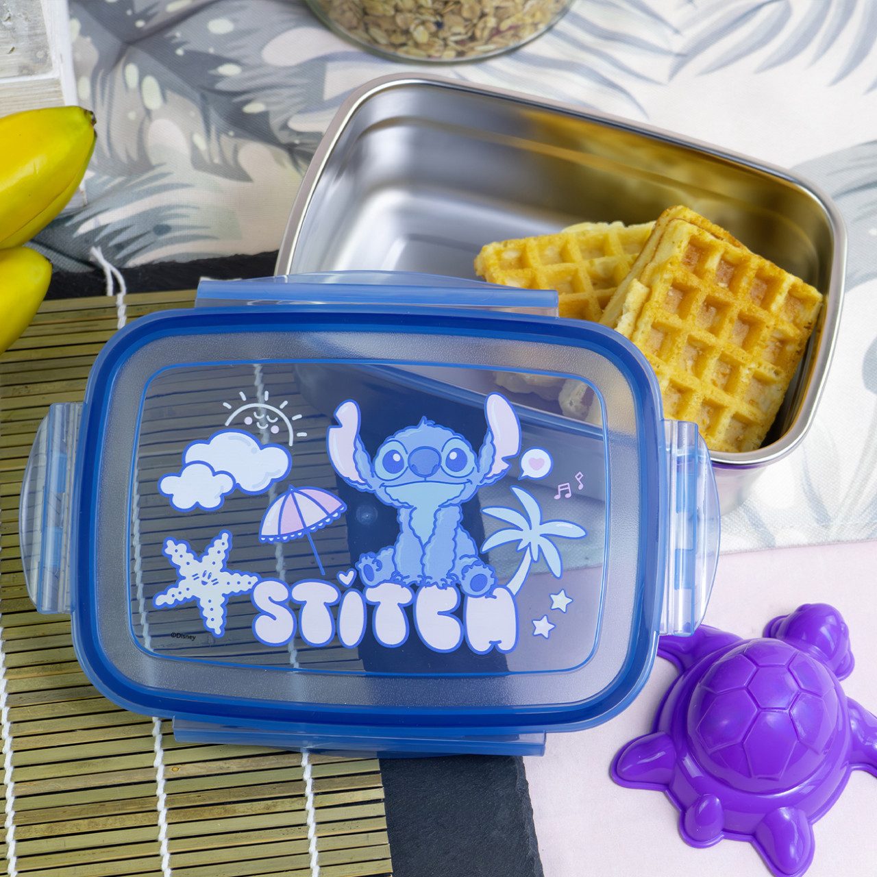 Geda Labels GmbH Lunchbox Stitch Cloudy Blue, Edelstahl, (1-tlg), Blau, 850ml, 4-seitiger Clipverschluss