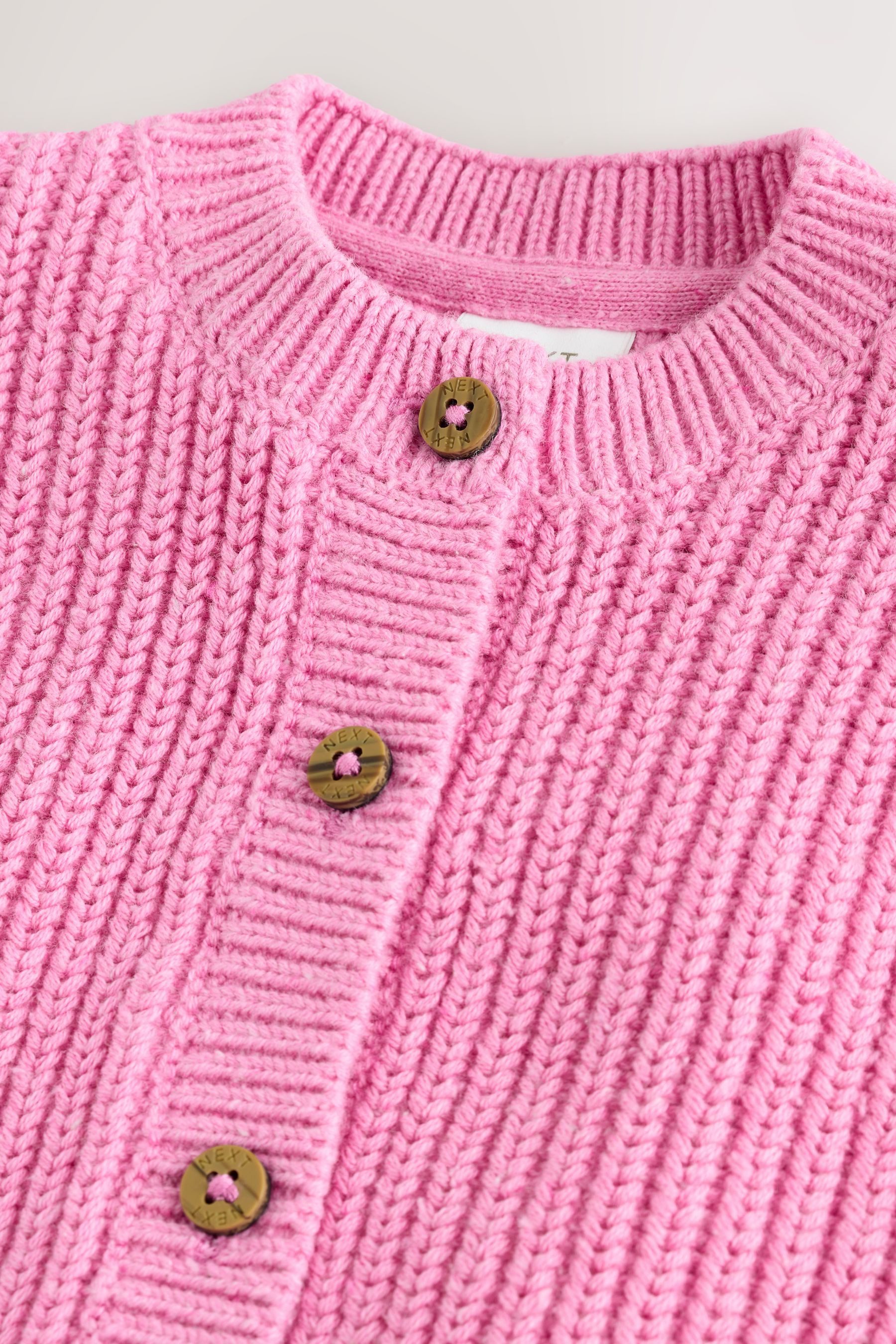 Next Strickjacke Babystrickjacke mit Rückenstickerei (1-tlg)